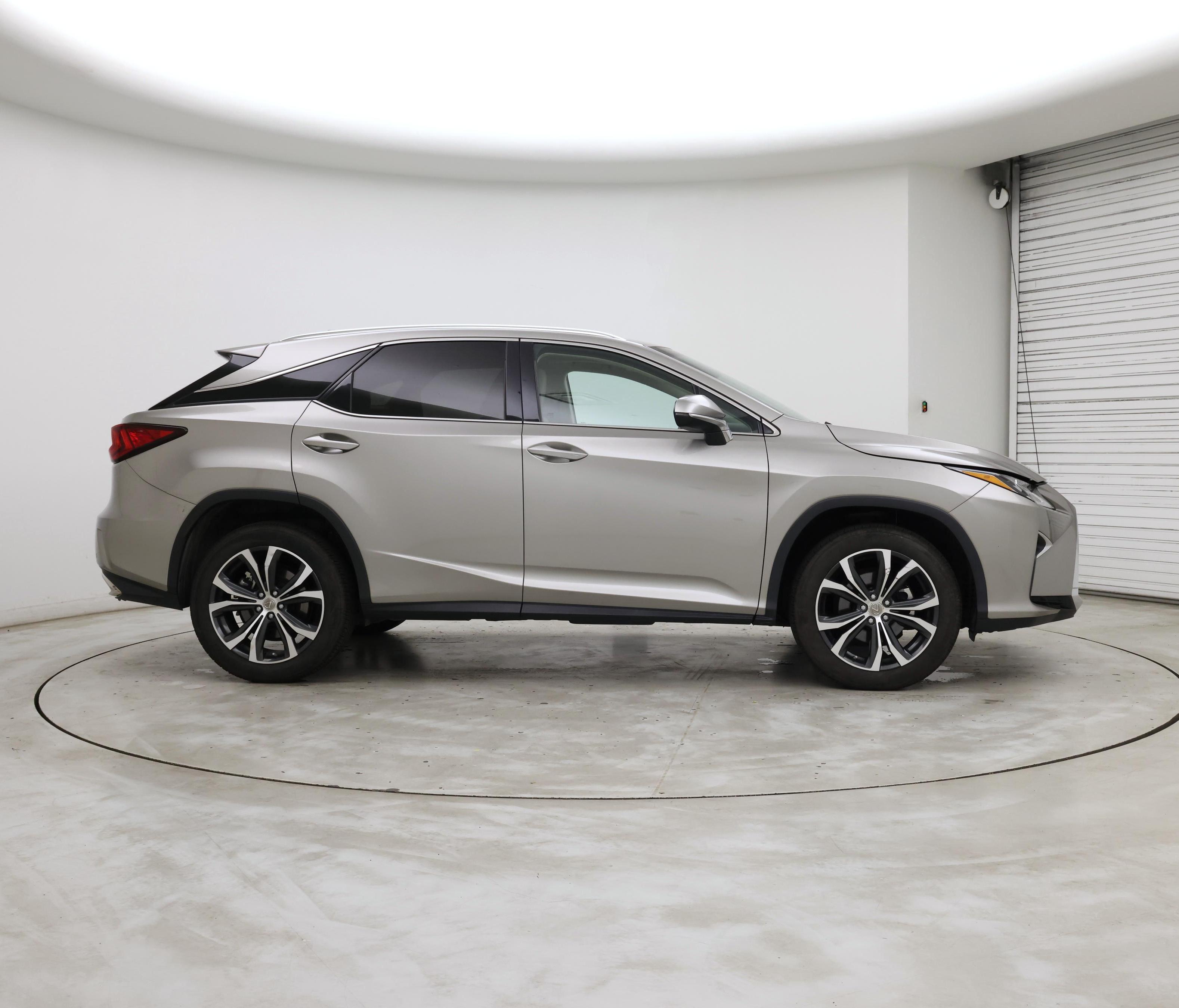 Thumbnail: 2017 Lexus RX - 7