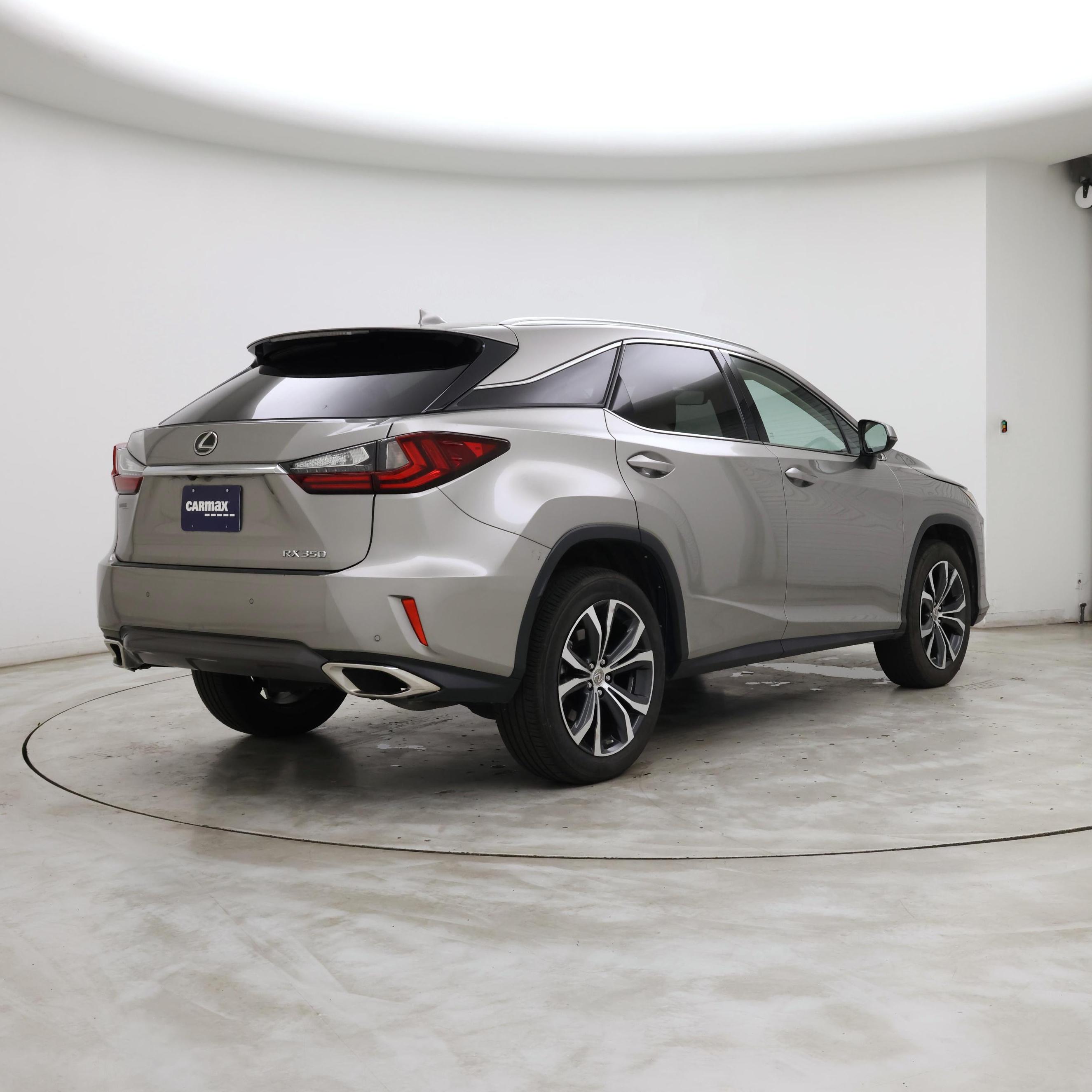 Thumbnail: 2017 Lexus RX - 8