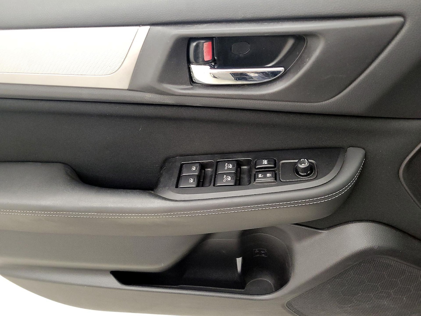 2015 Subaru Legacy 2.5i Premium - Photo 13