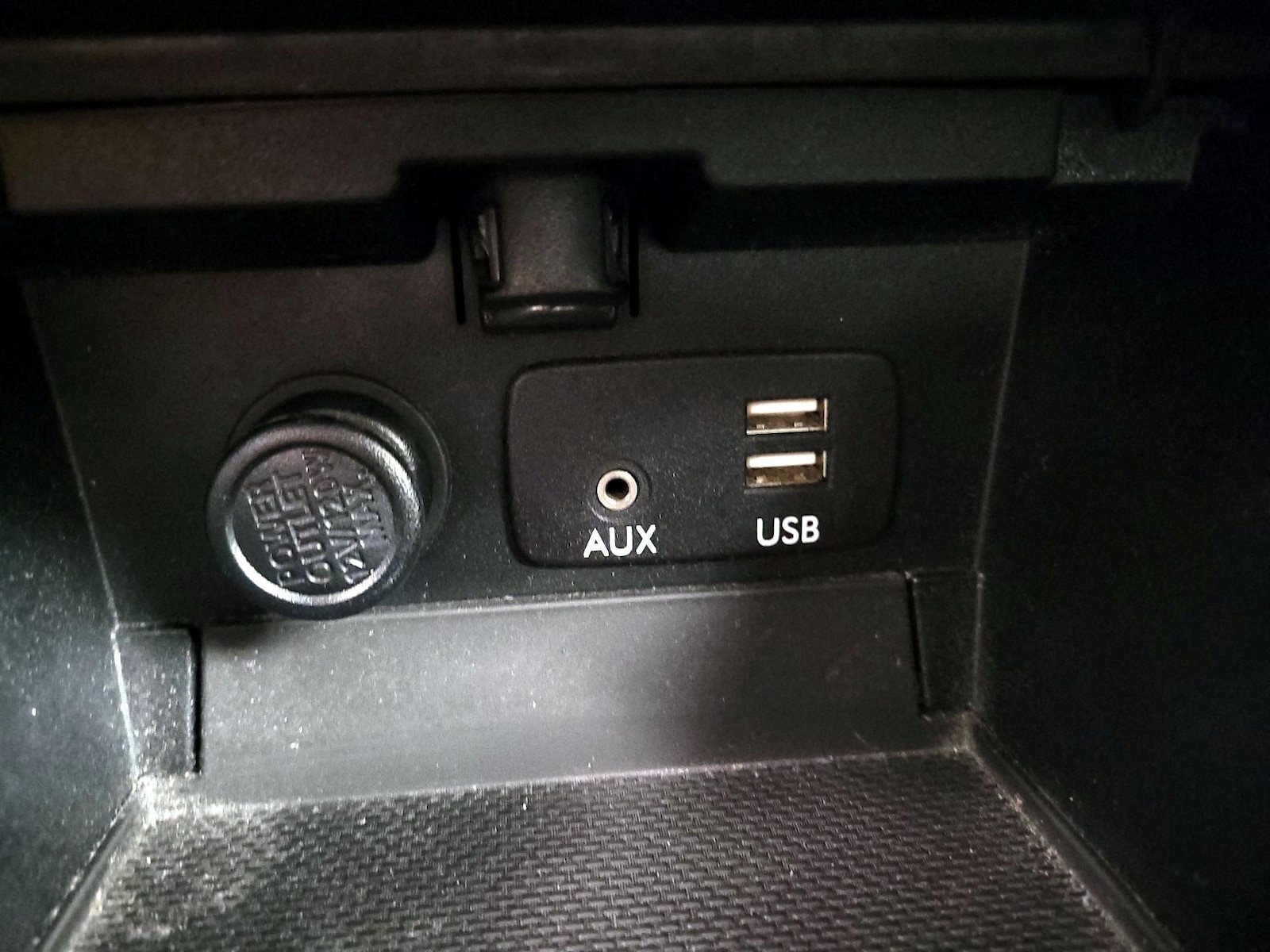 2015 Subaru Legacy 2.5i Premium - Photo 18
