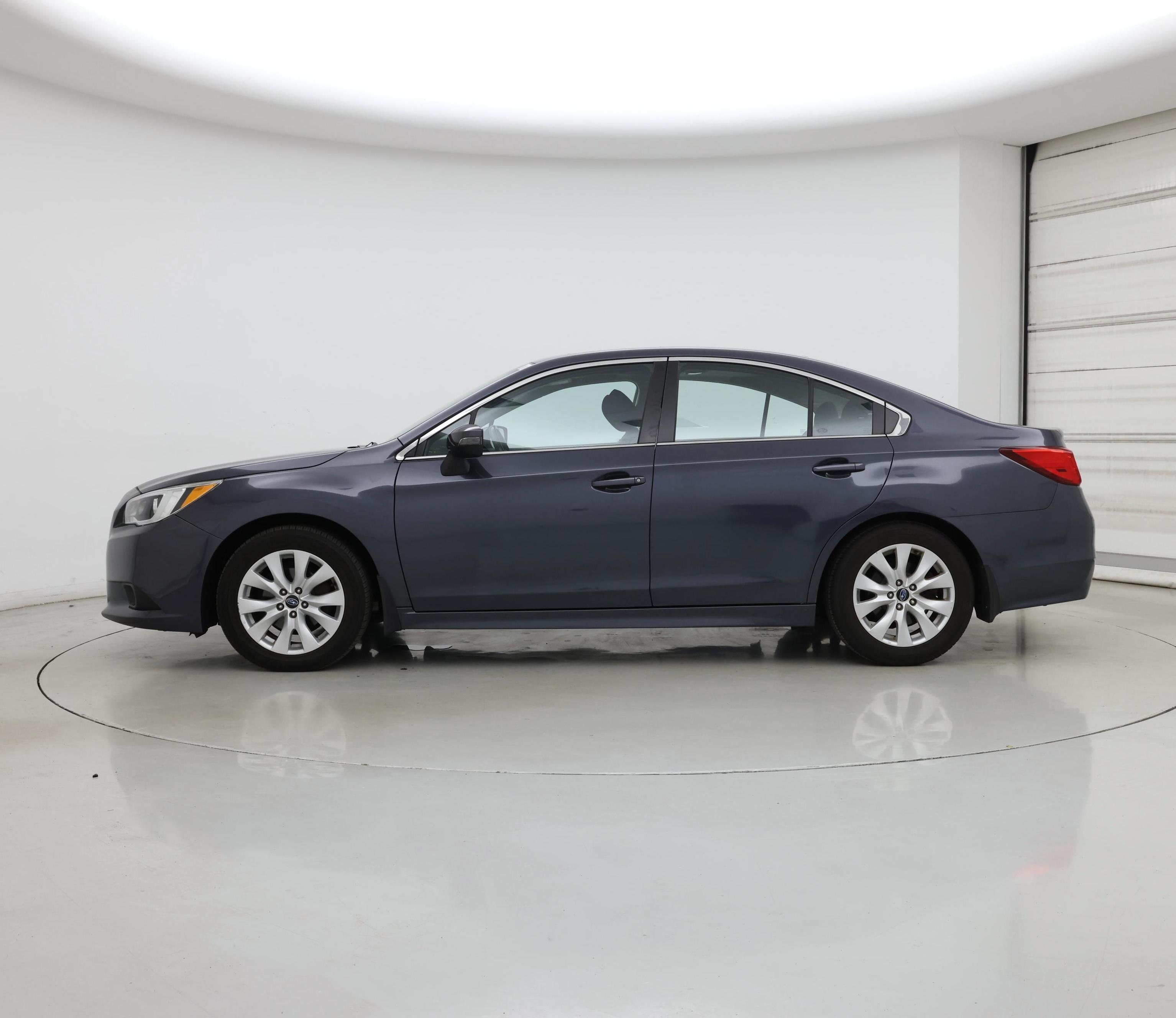 Thumbnail: 2015 Subaru Legacy - 3