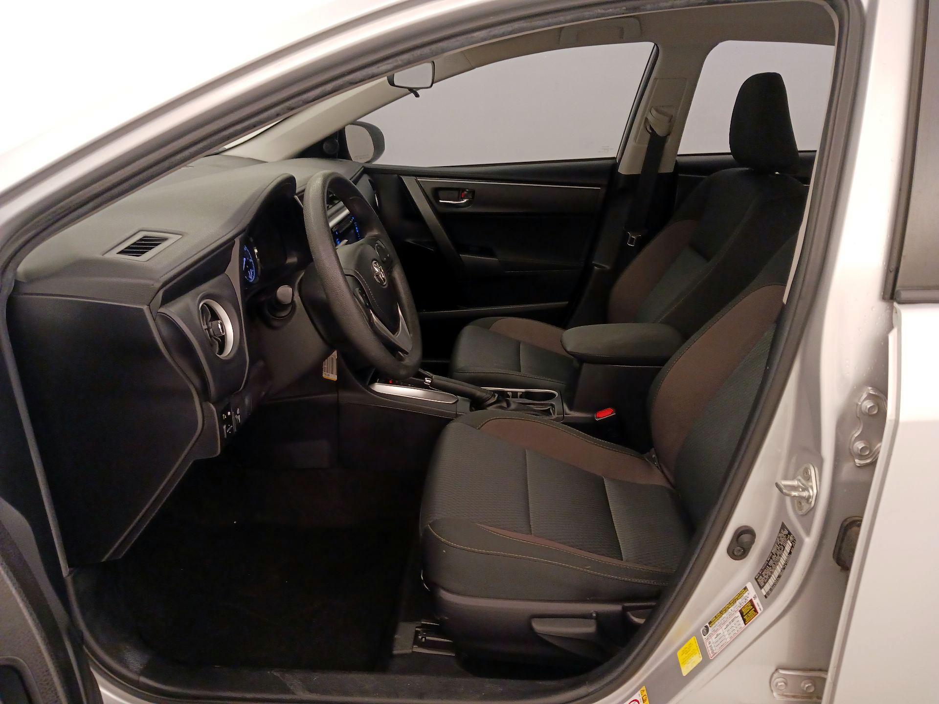 Thumbnail: 2019 Toyota Corolla - 11