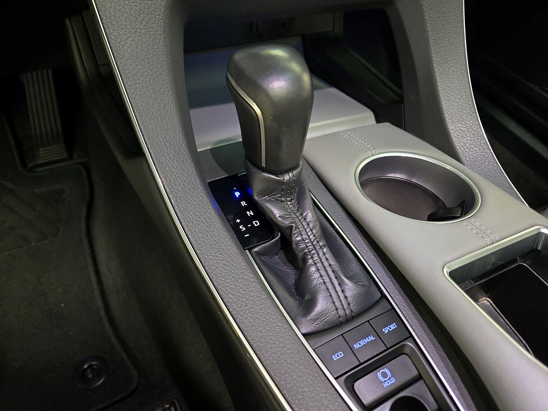 Thumbnail: 2021 Toyota Avalon - 18
