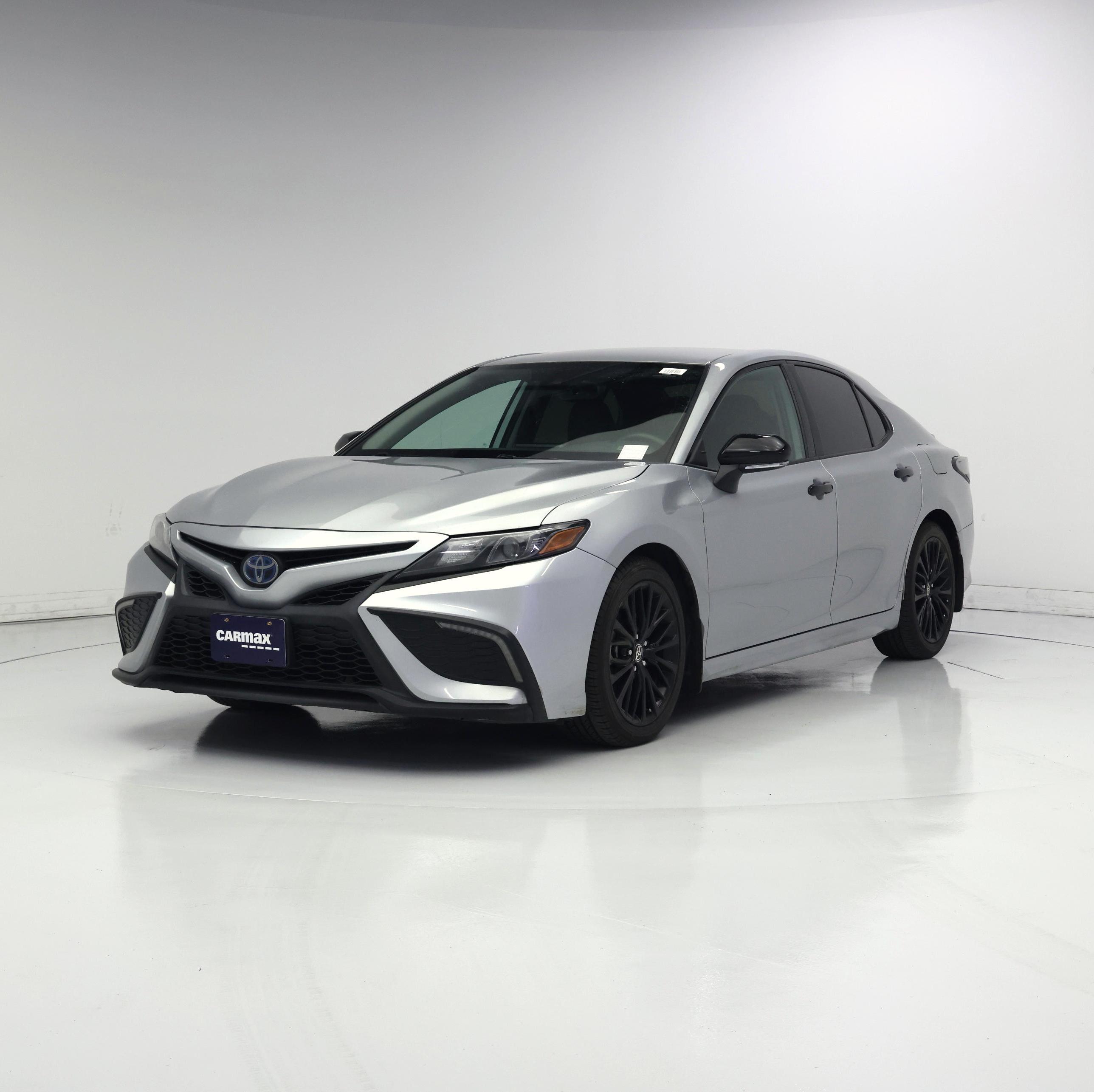 Thumbnail: 2022 Toyota Camry - 4
