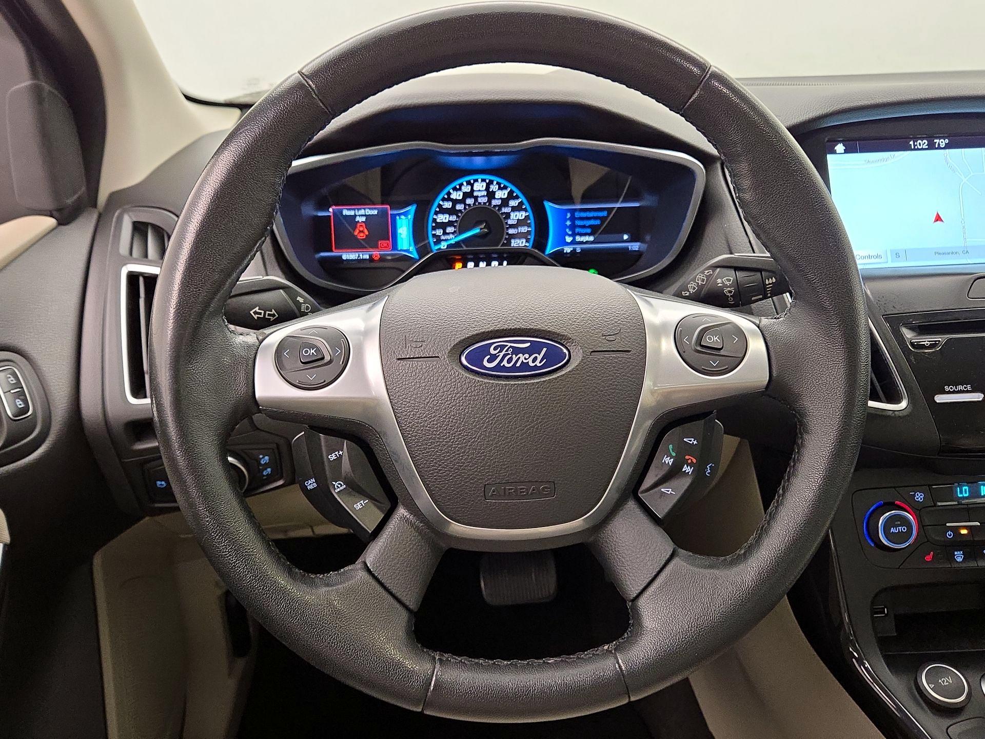 Thumbnail: 2017 Ford Focus - 10