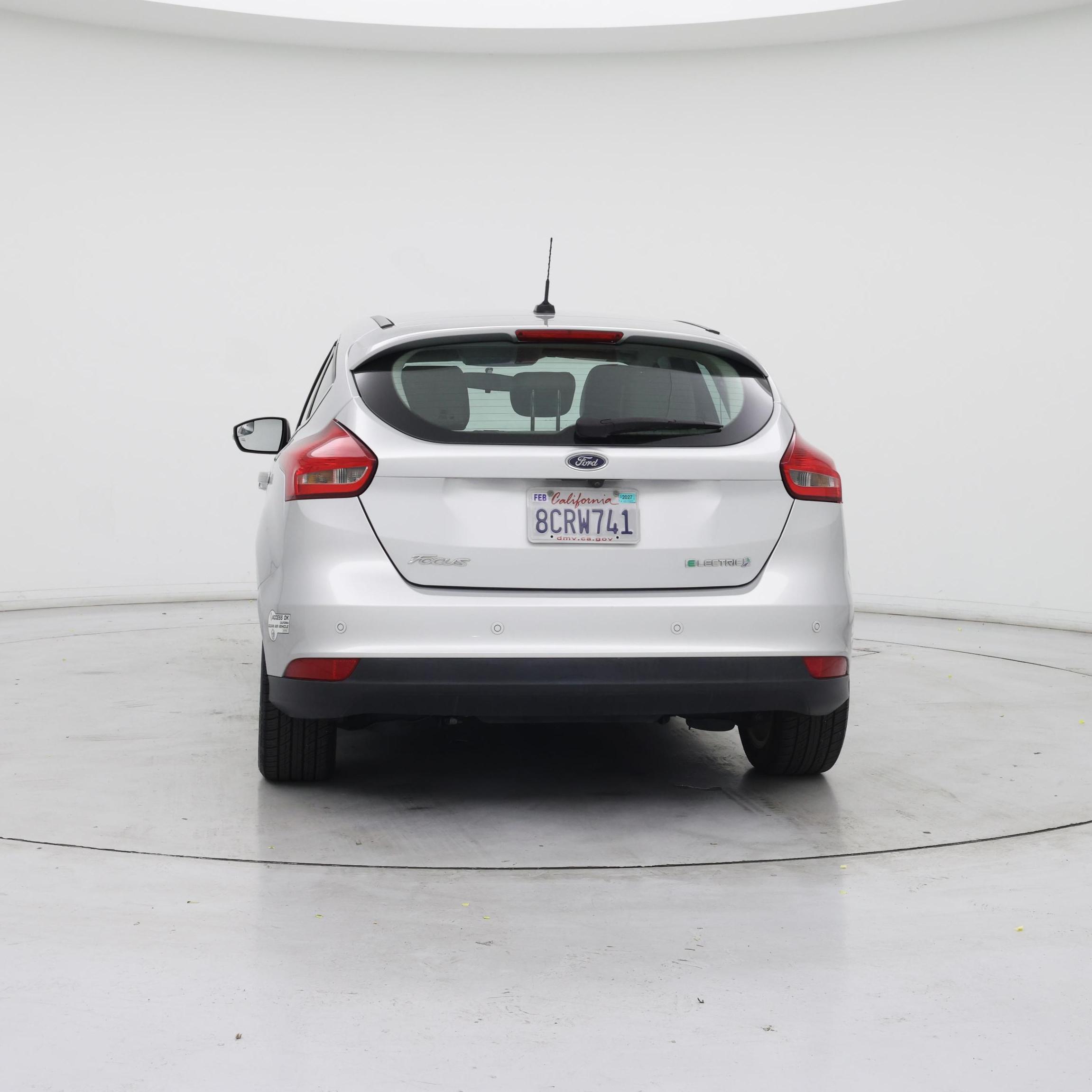 Thumbnail: 2017 Ford Focus - 6