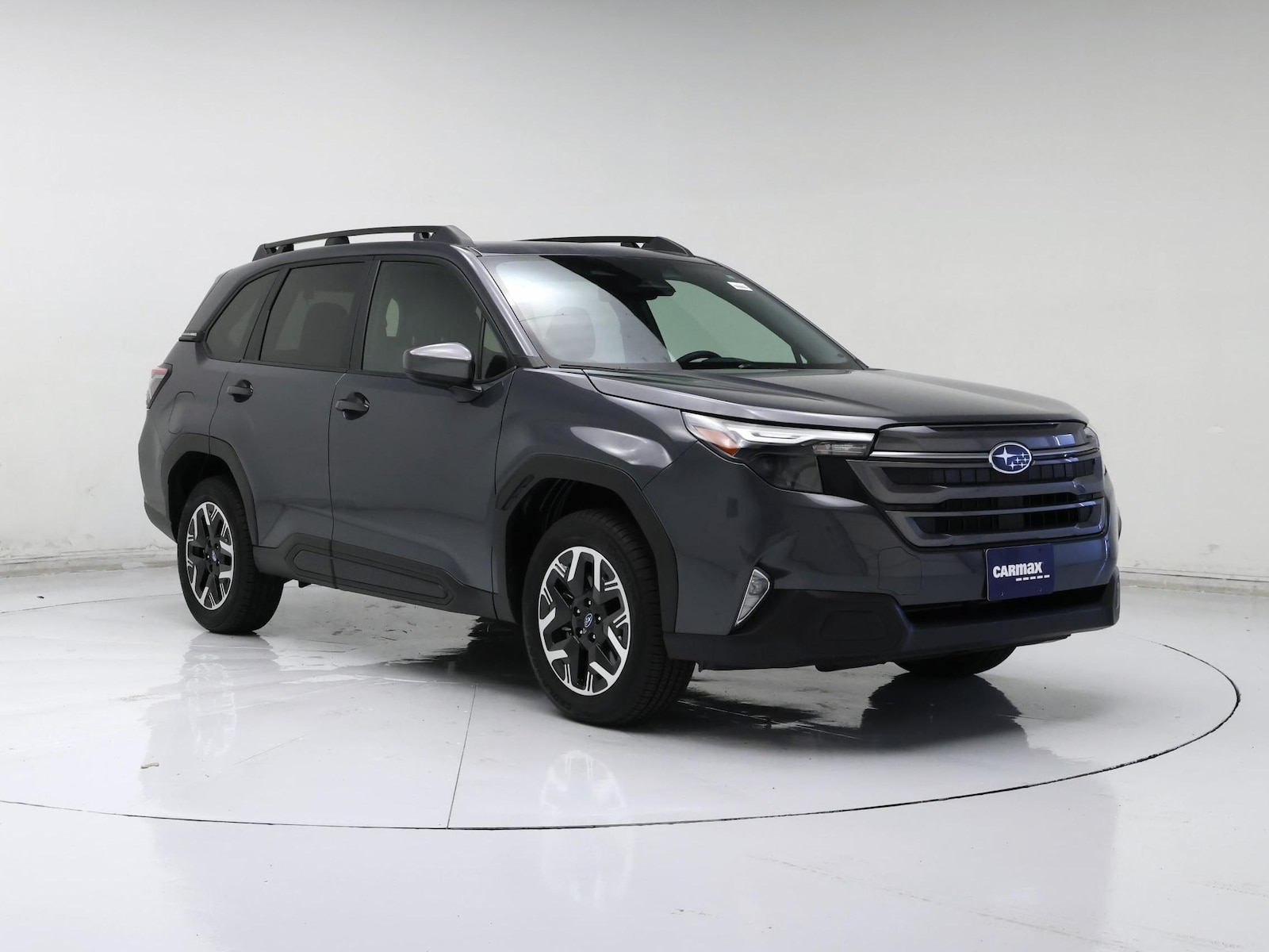 2025 Subaru Forester Premium - Photo 2