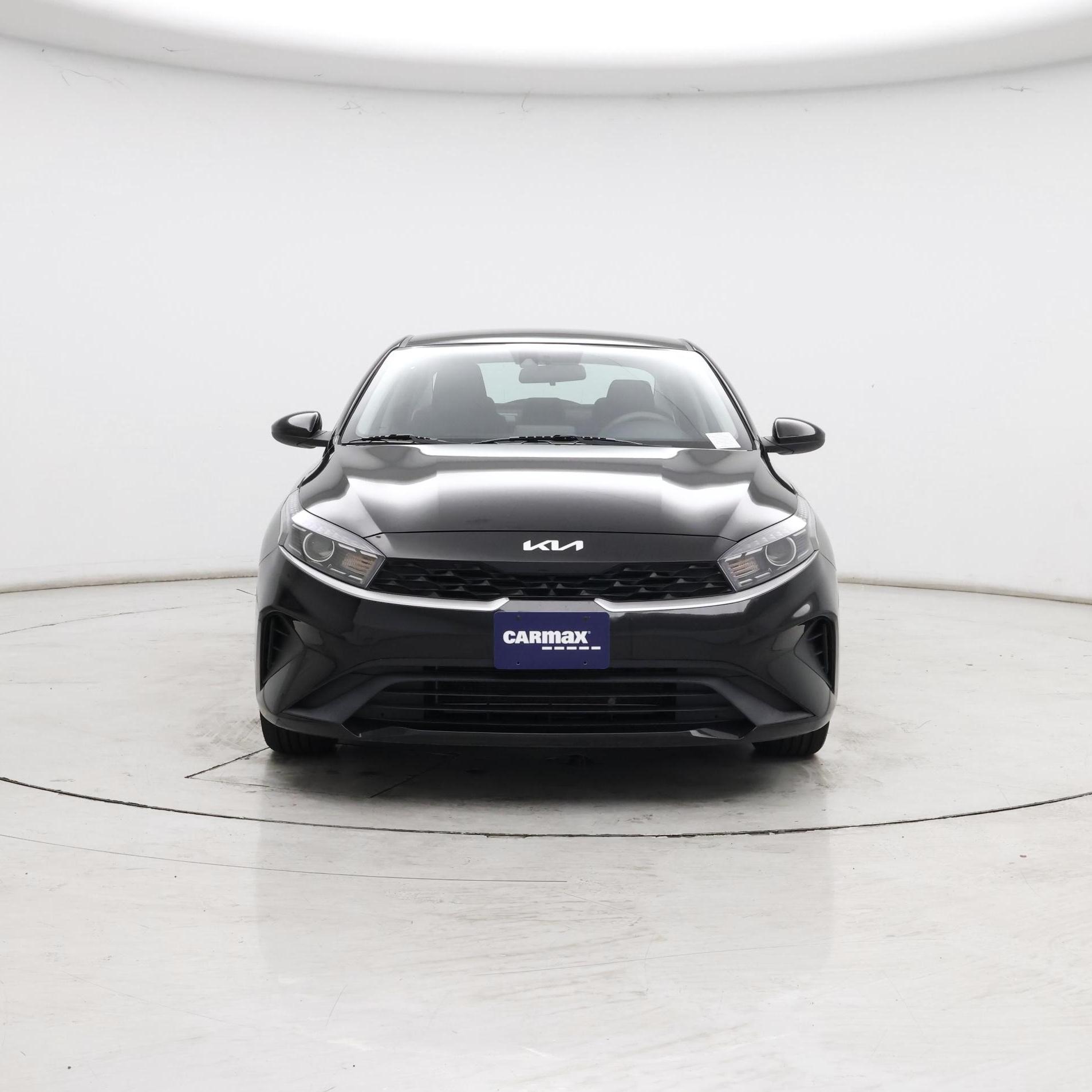 Thumbnail: 2023 Kia Forte - 5