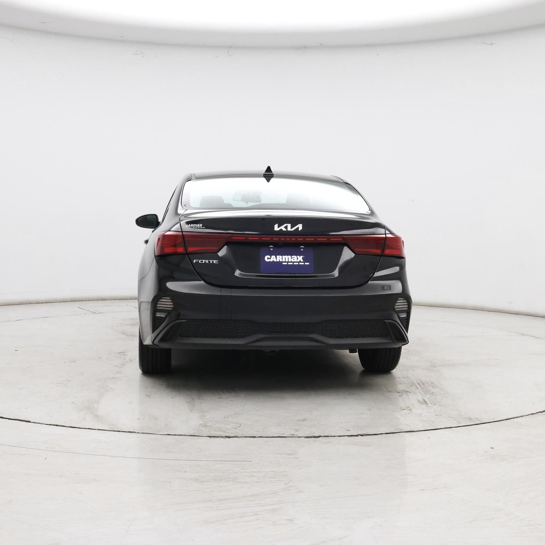 Thumbnail: 2023 Kia Forte - 6