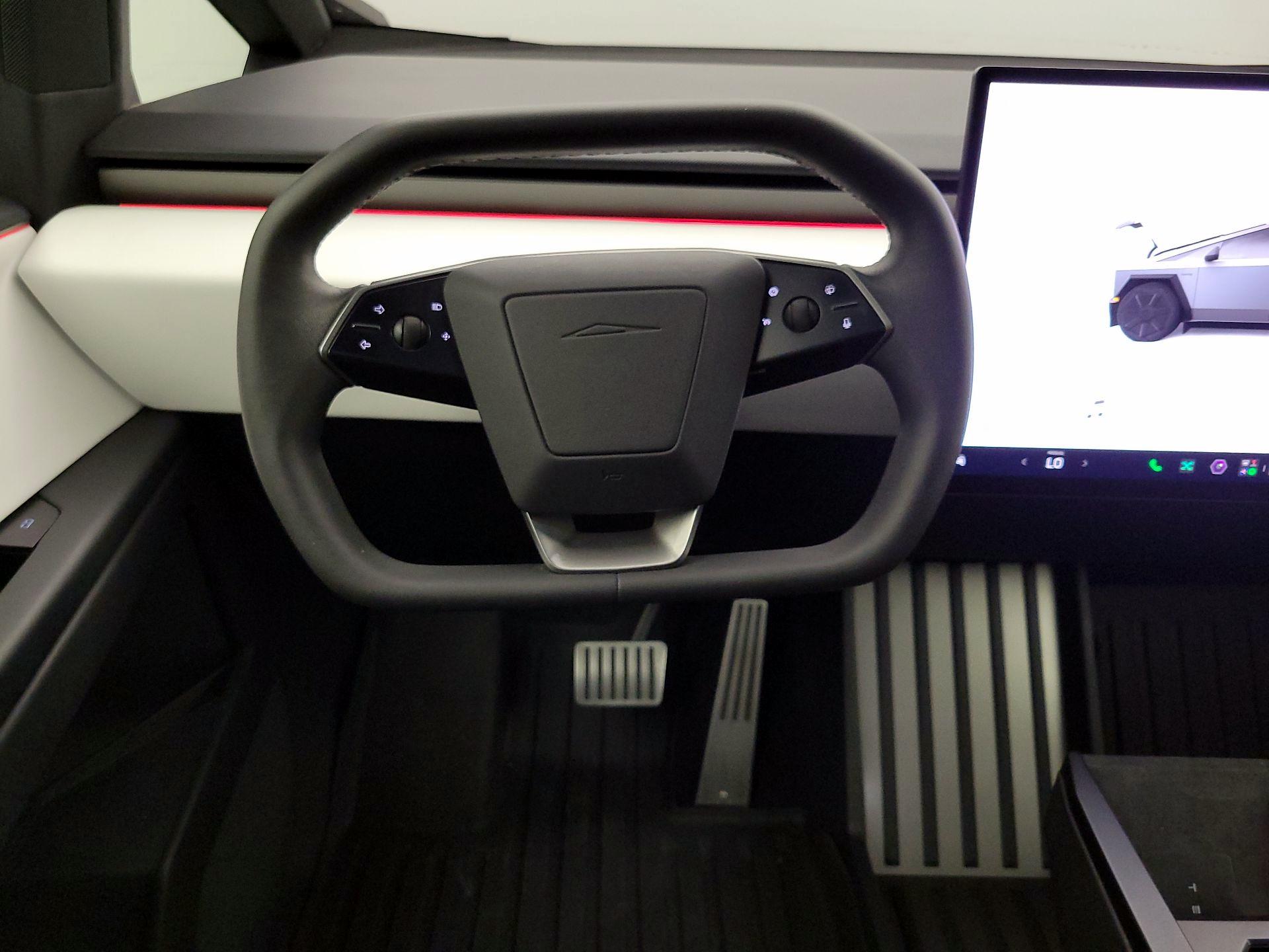 Thumbnail: 2024 Tesla Cybertruck - 10