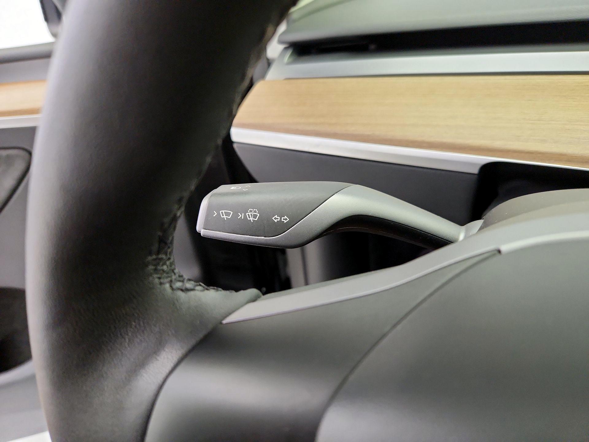 Thumbnail: 2023 Tesla Model Y - 13