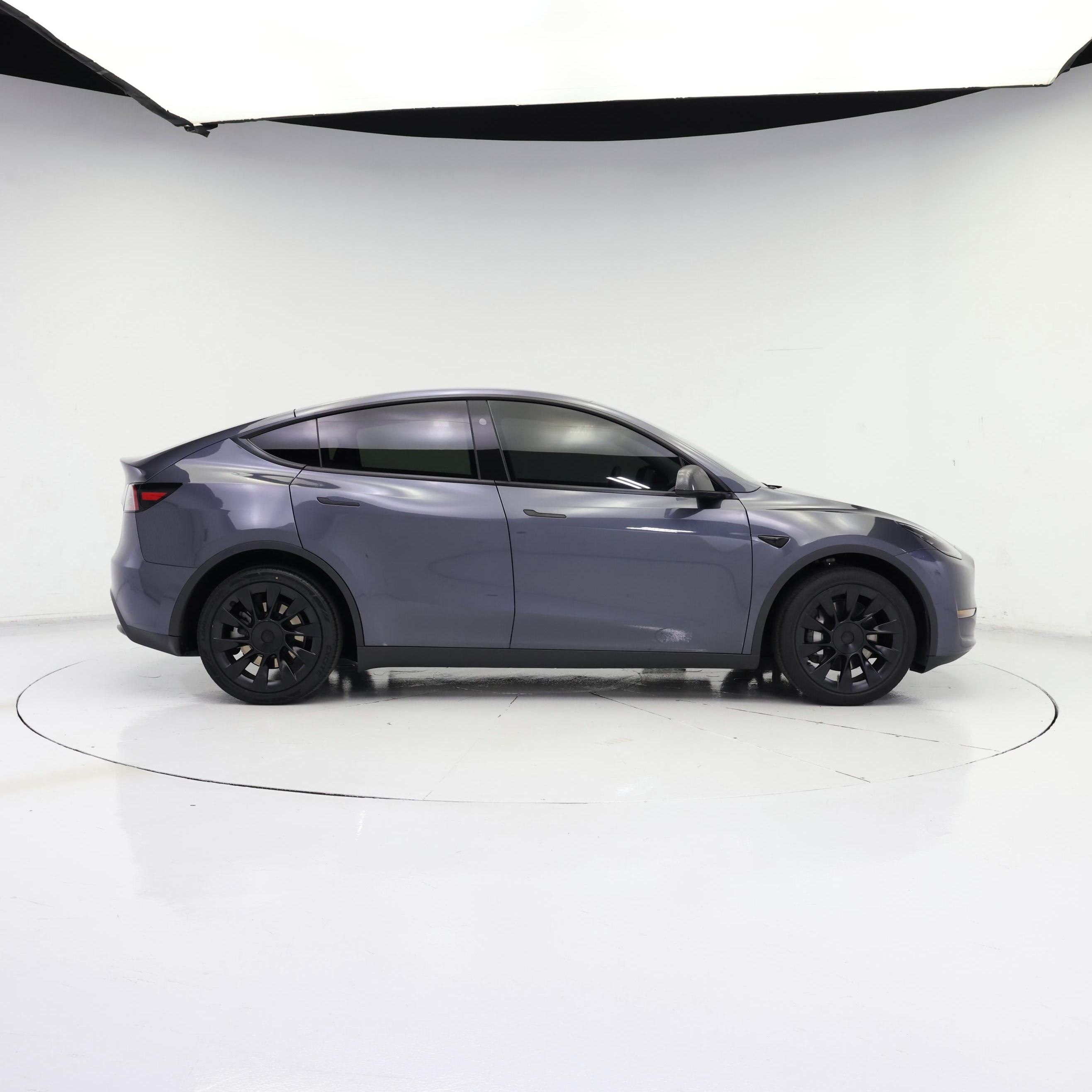 Thumbnail: 2023 Tesla Model Y - 7