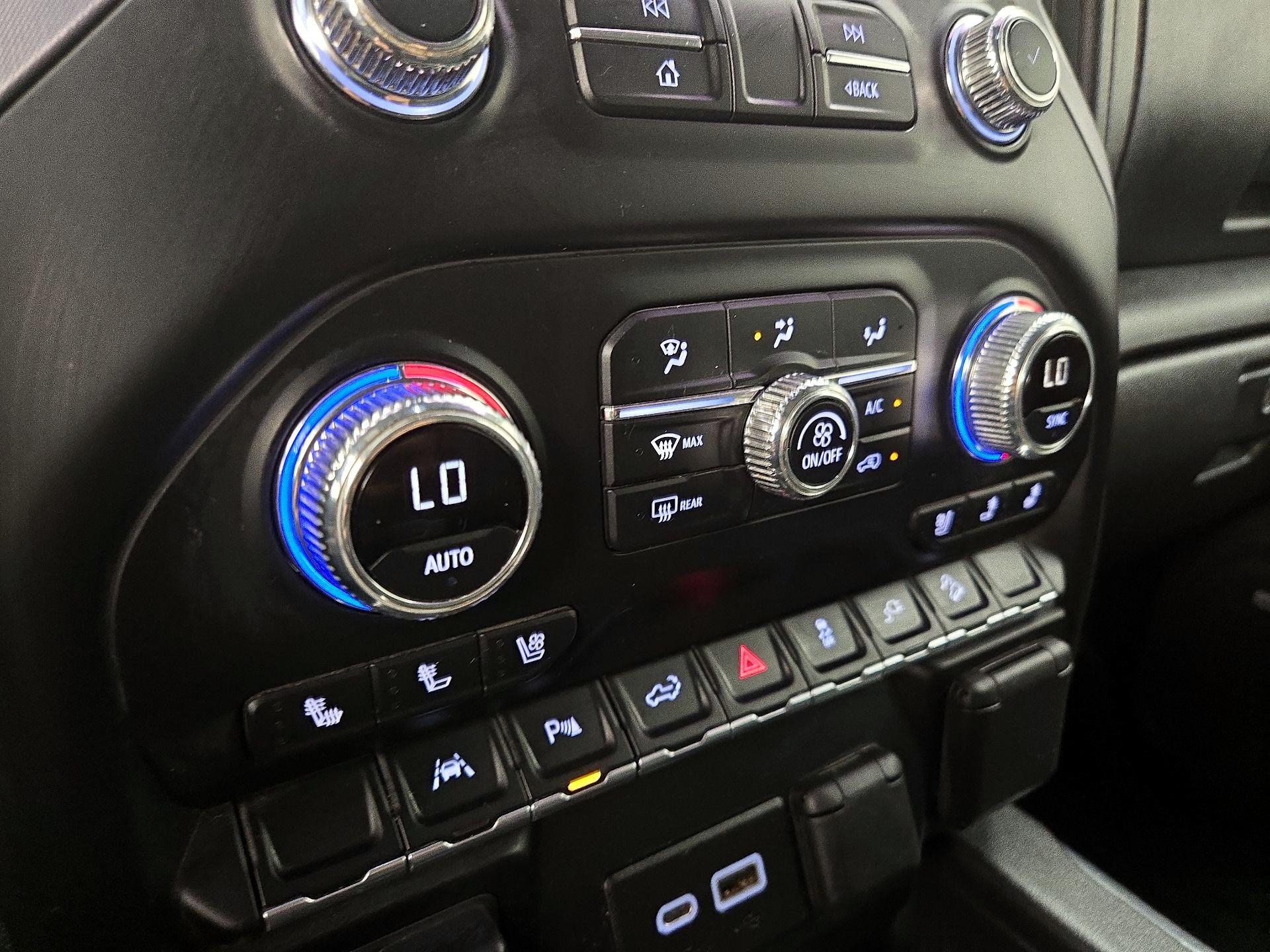 Thumbnail: 2022 GMC Sierra 1500 - 16