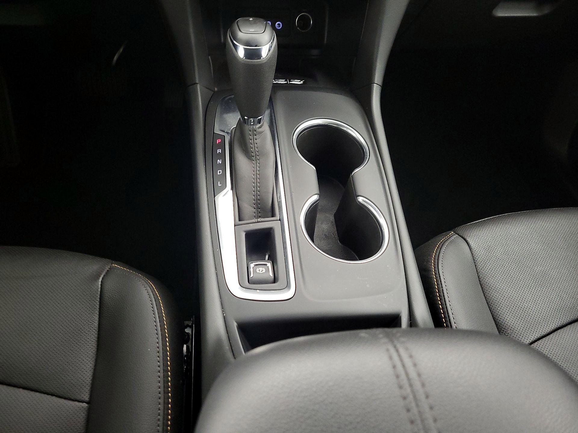Thumbnail: 2020 Chevrolet Equinox - 18