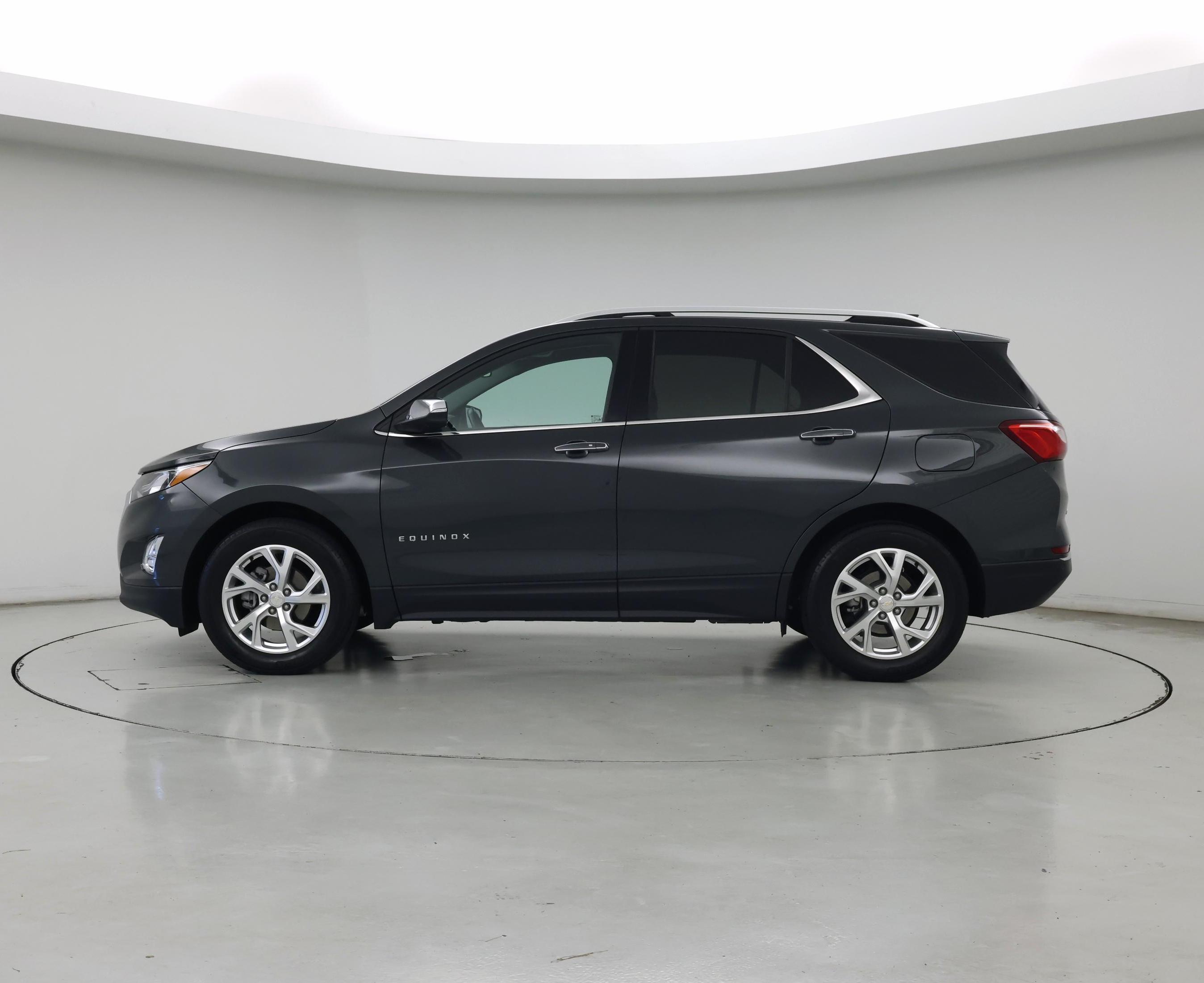 Thumbnail: 2020 Chevrolet Equinox - 3
