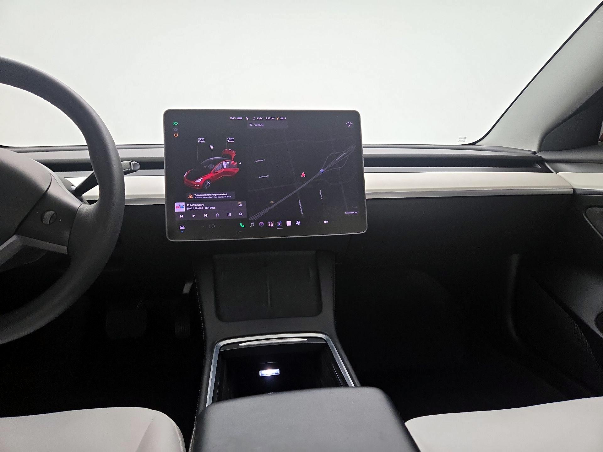 Thumbnail: 2021 Tesla Model 3 - 9