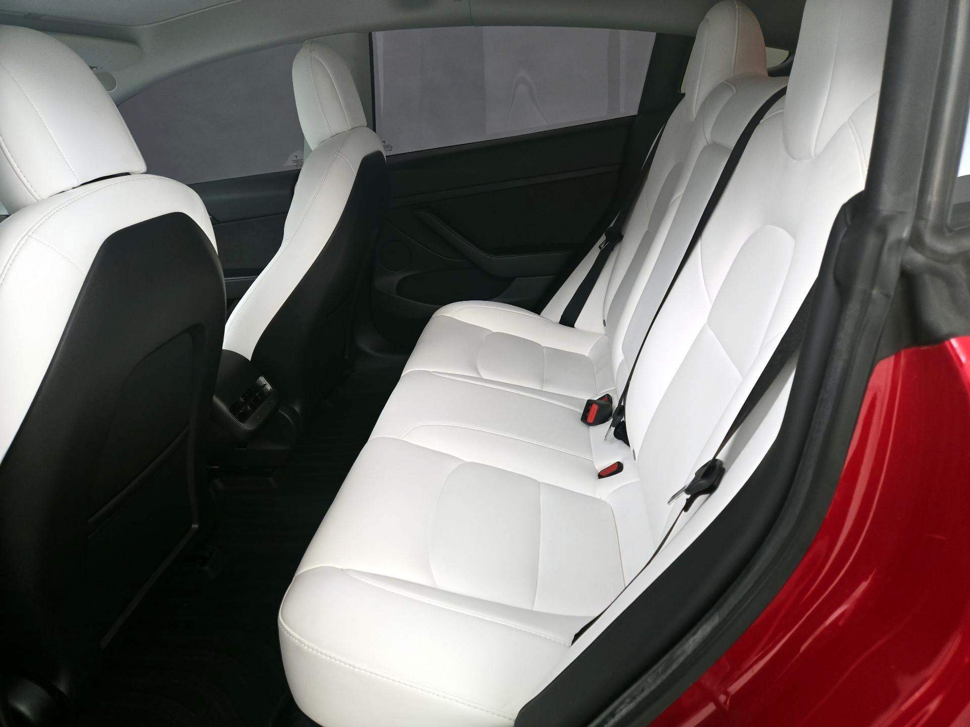 Thumbnail: 2021 Tesla Model 3 - 19