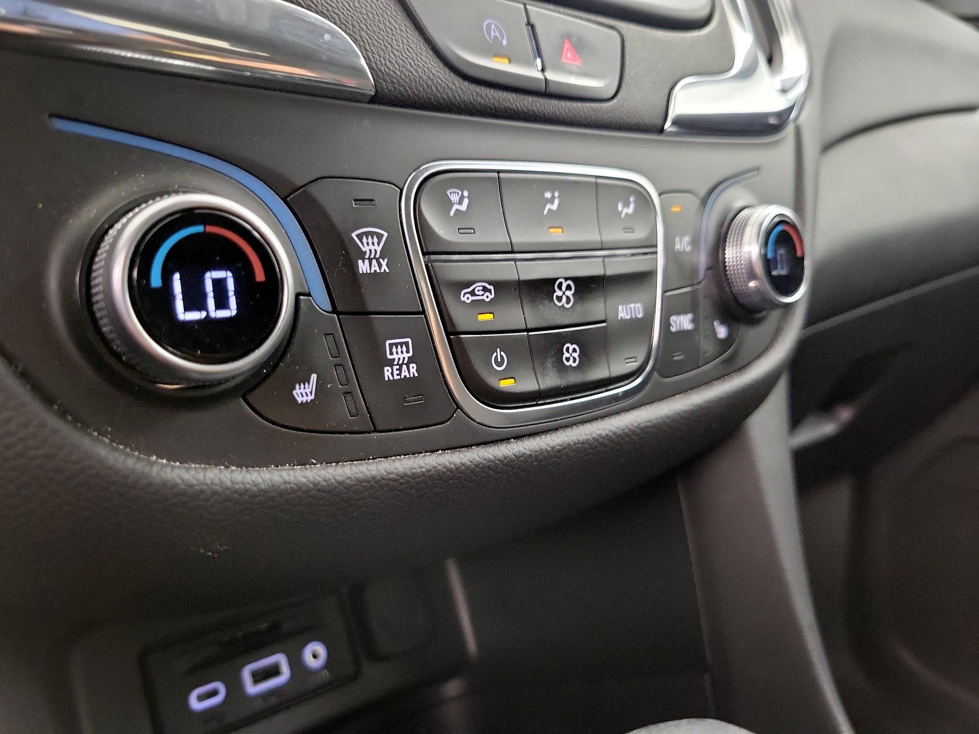 Thumbnail: 2023 Chevrolet Equinox - 16