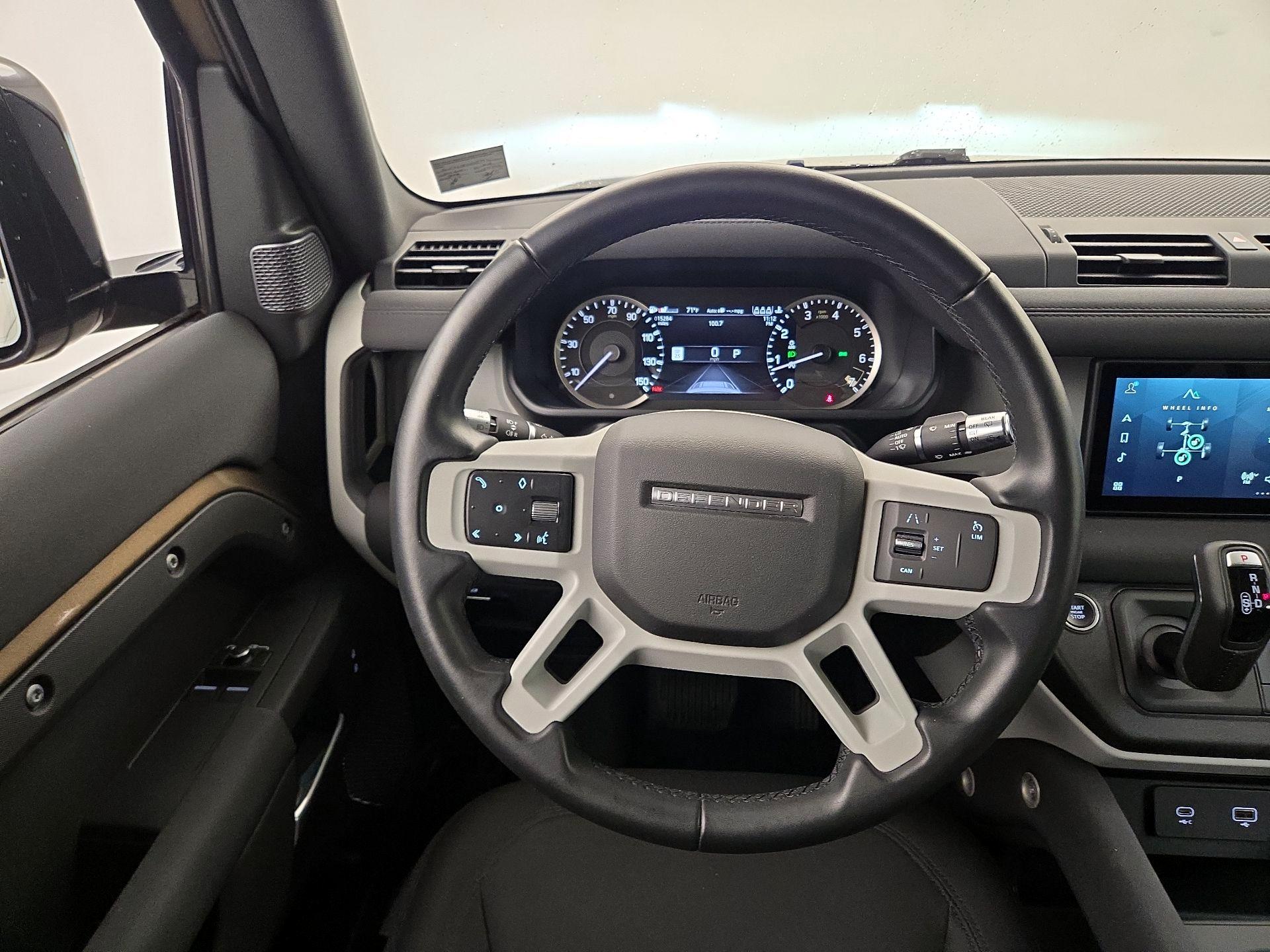 Thumbnail: 2022 Land Rover Defender - 10