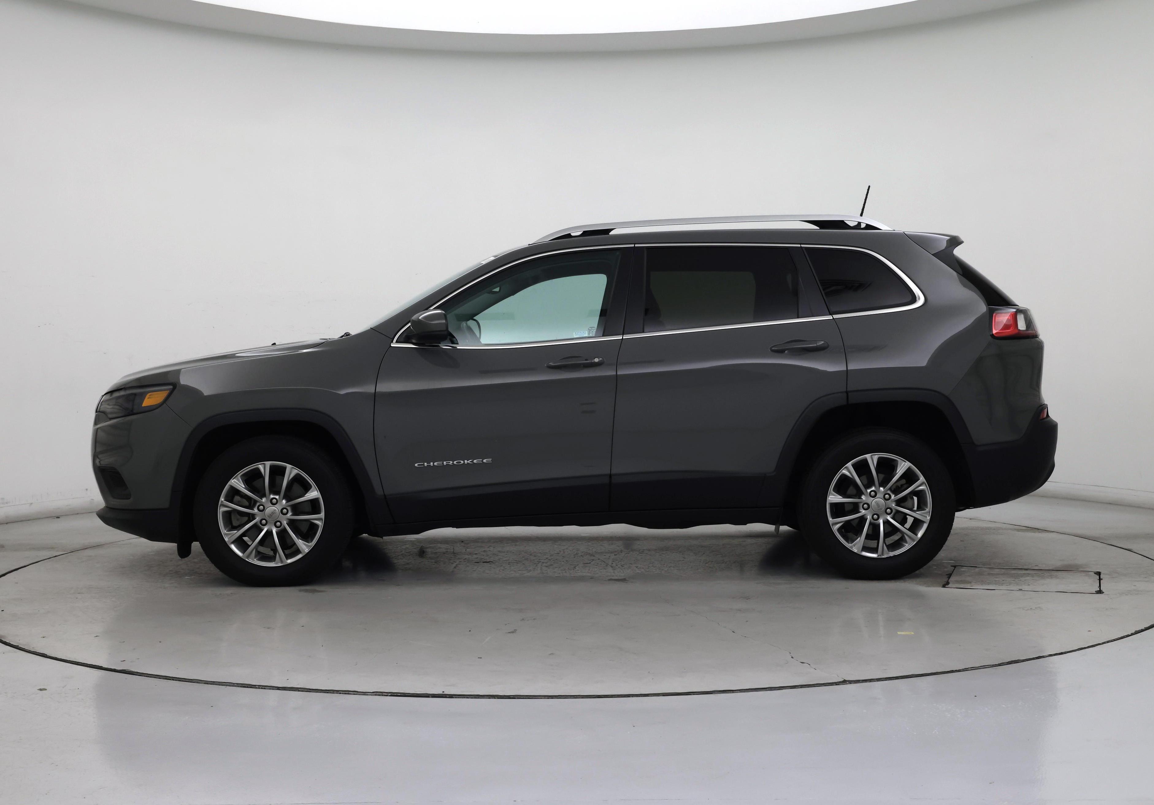 Thumbnail: 2020 Jeep Cherokee - 3