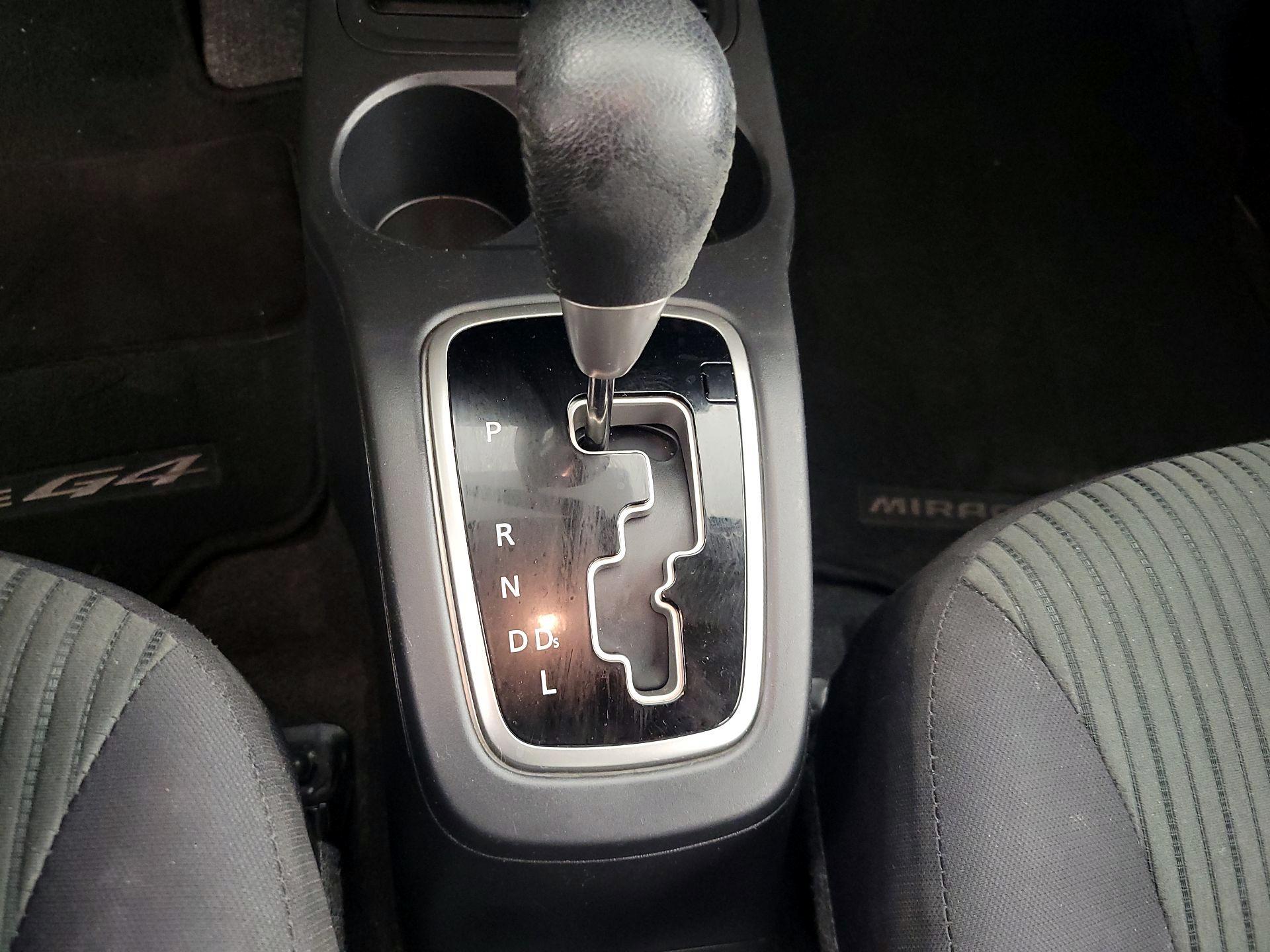 Thumbnail: 2019 Mitsubishi Mirage G4 - 17