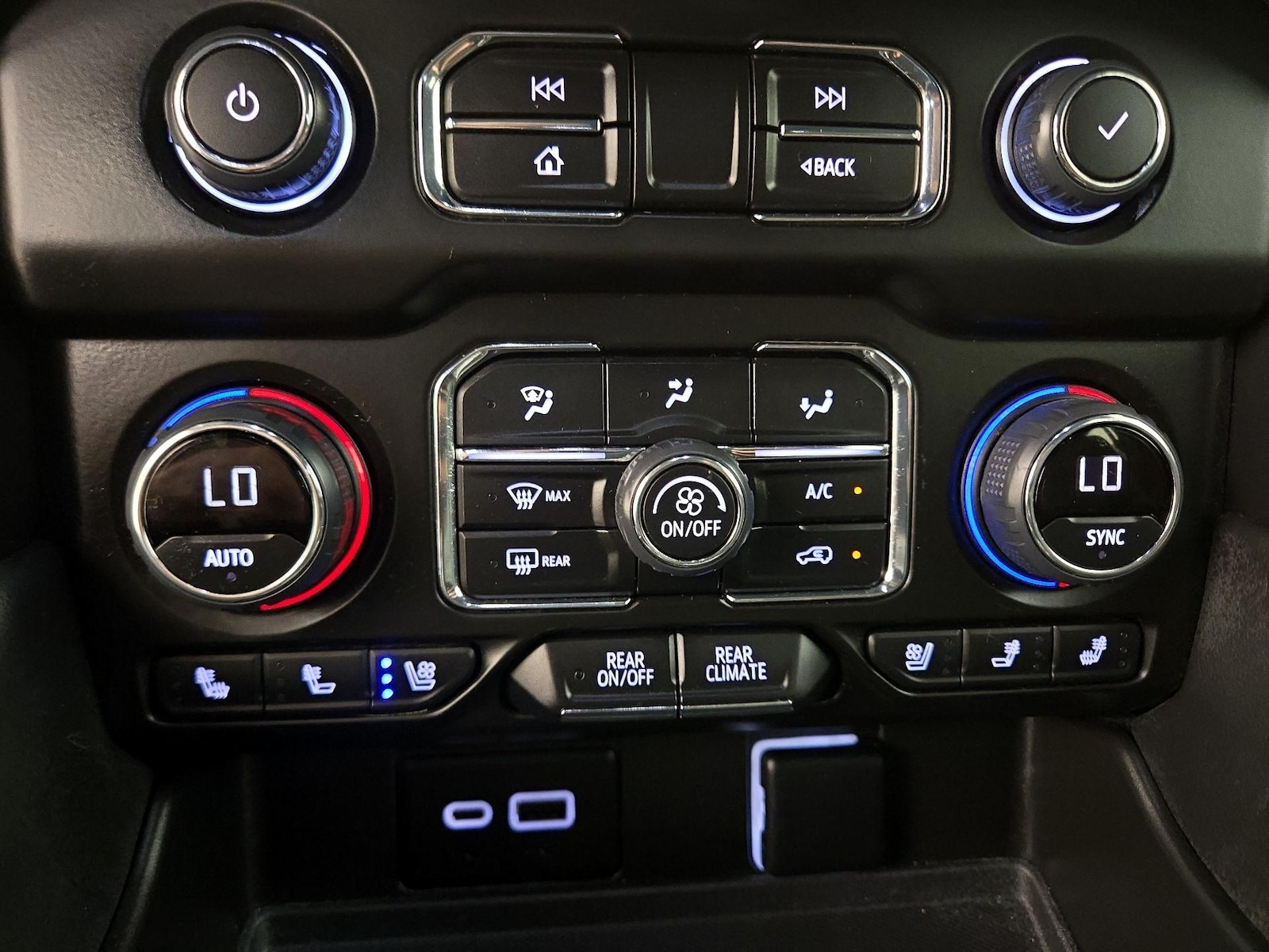 2022 Chevrolet Tahoe High Country - Photo 17
