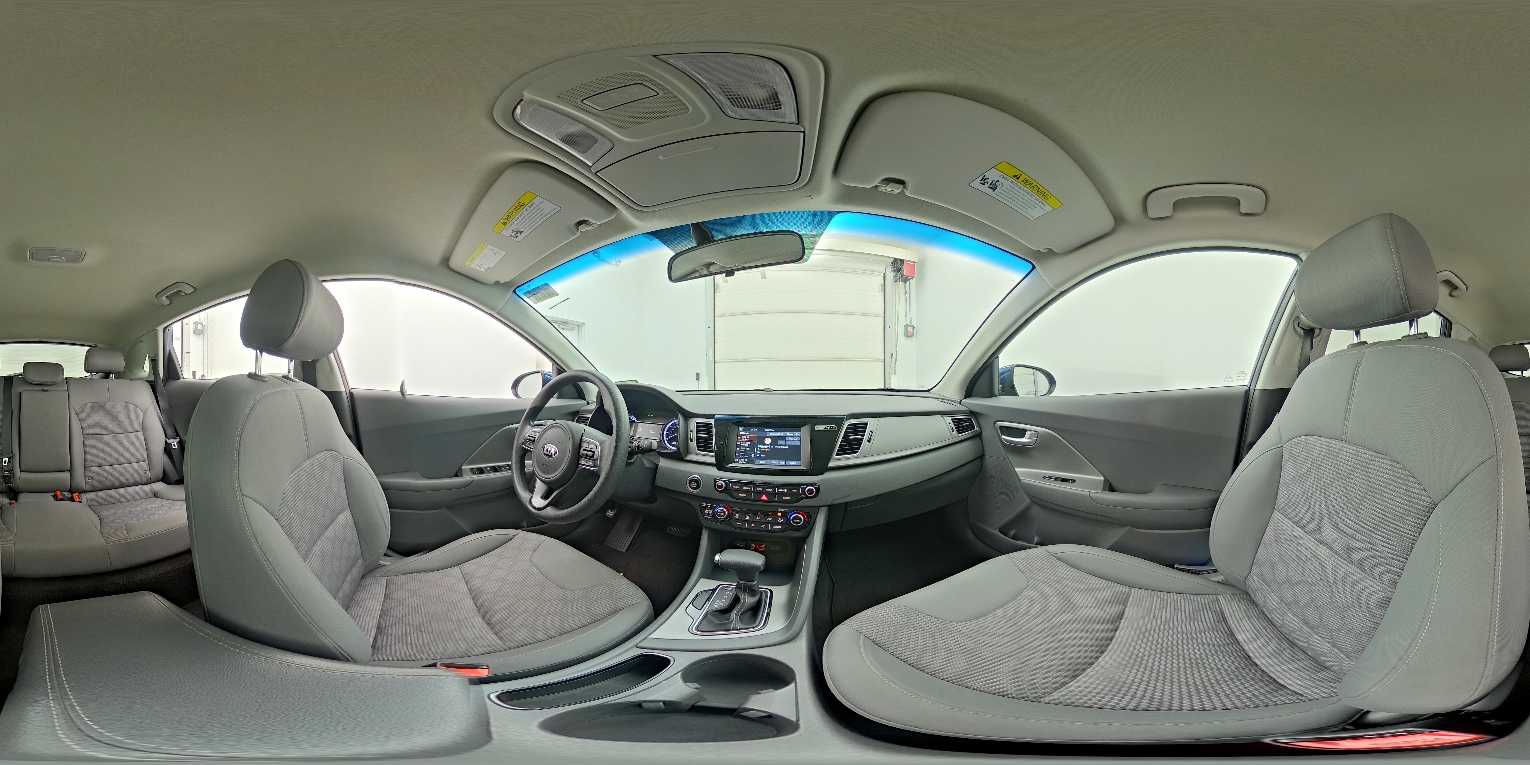 2019 Kia Niro LX - Photo 24