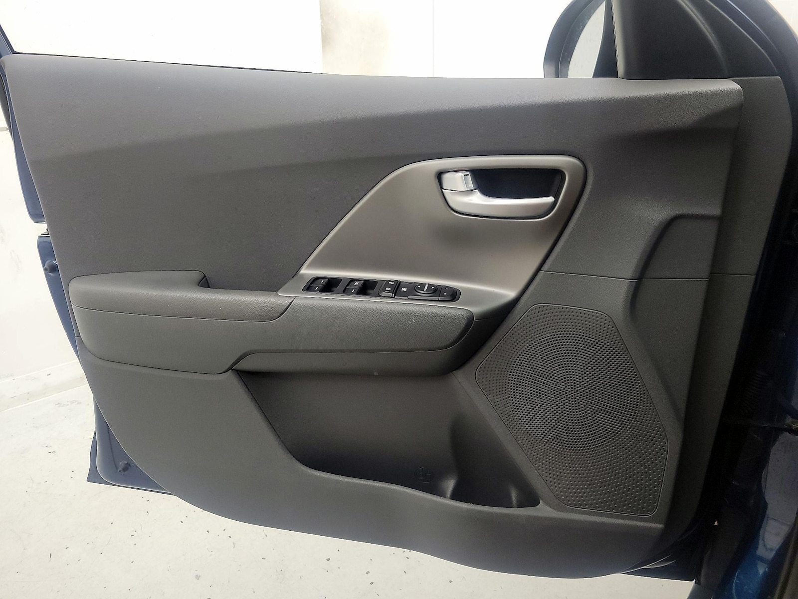 2019 Kia Niro LX - Photo 13