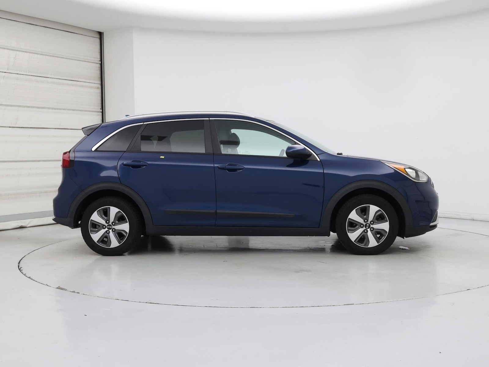 2019 Kia Niro LX - Photo 8