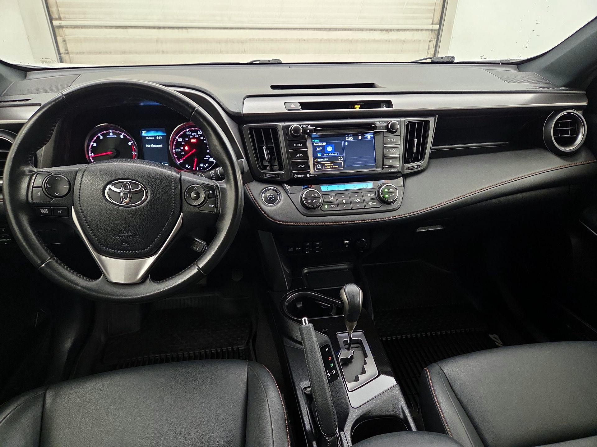 Thumbnail: 2016 Toyota RAV4 - 9