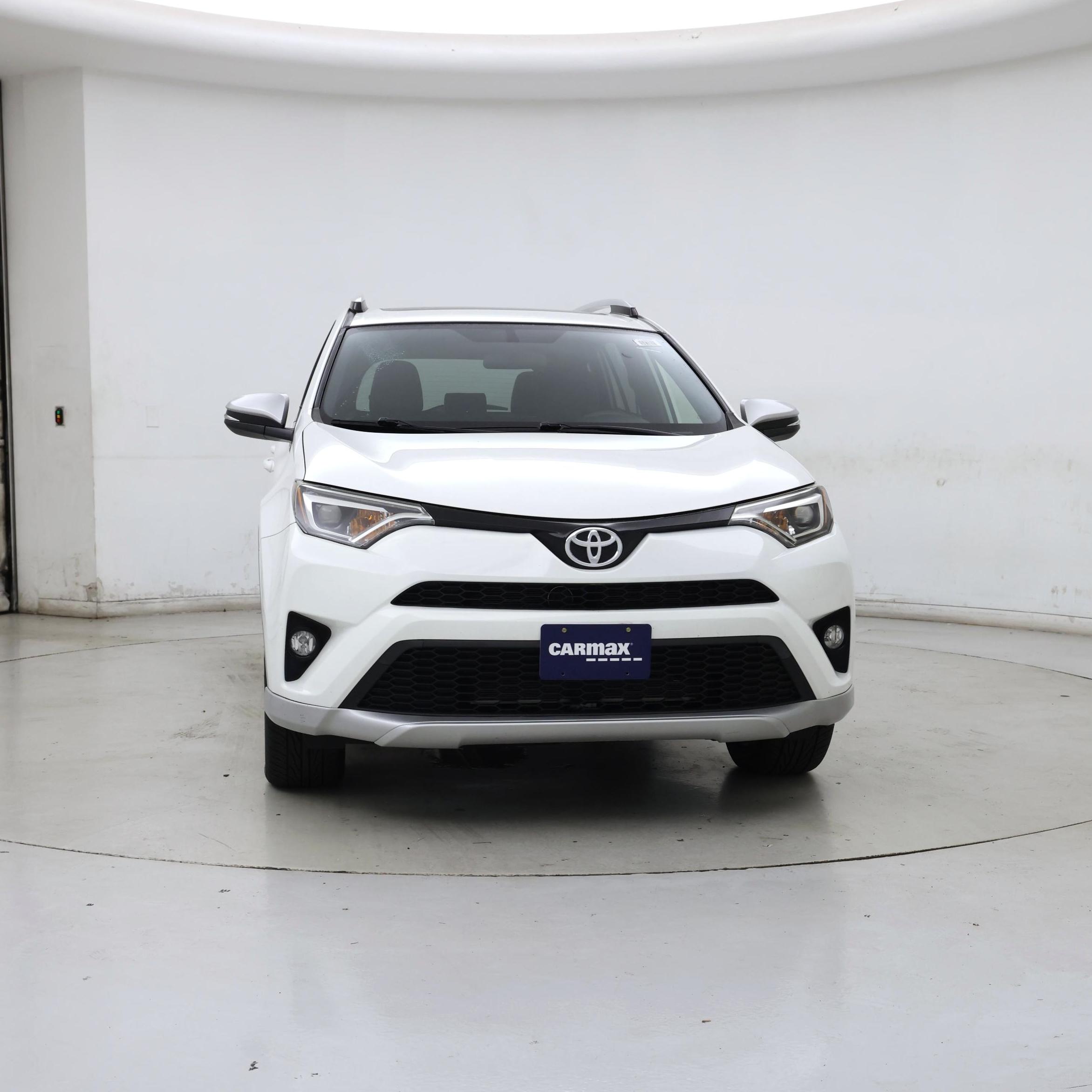 Thumbnail: 2016 Toyota RAV4 - 5