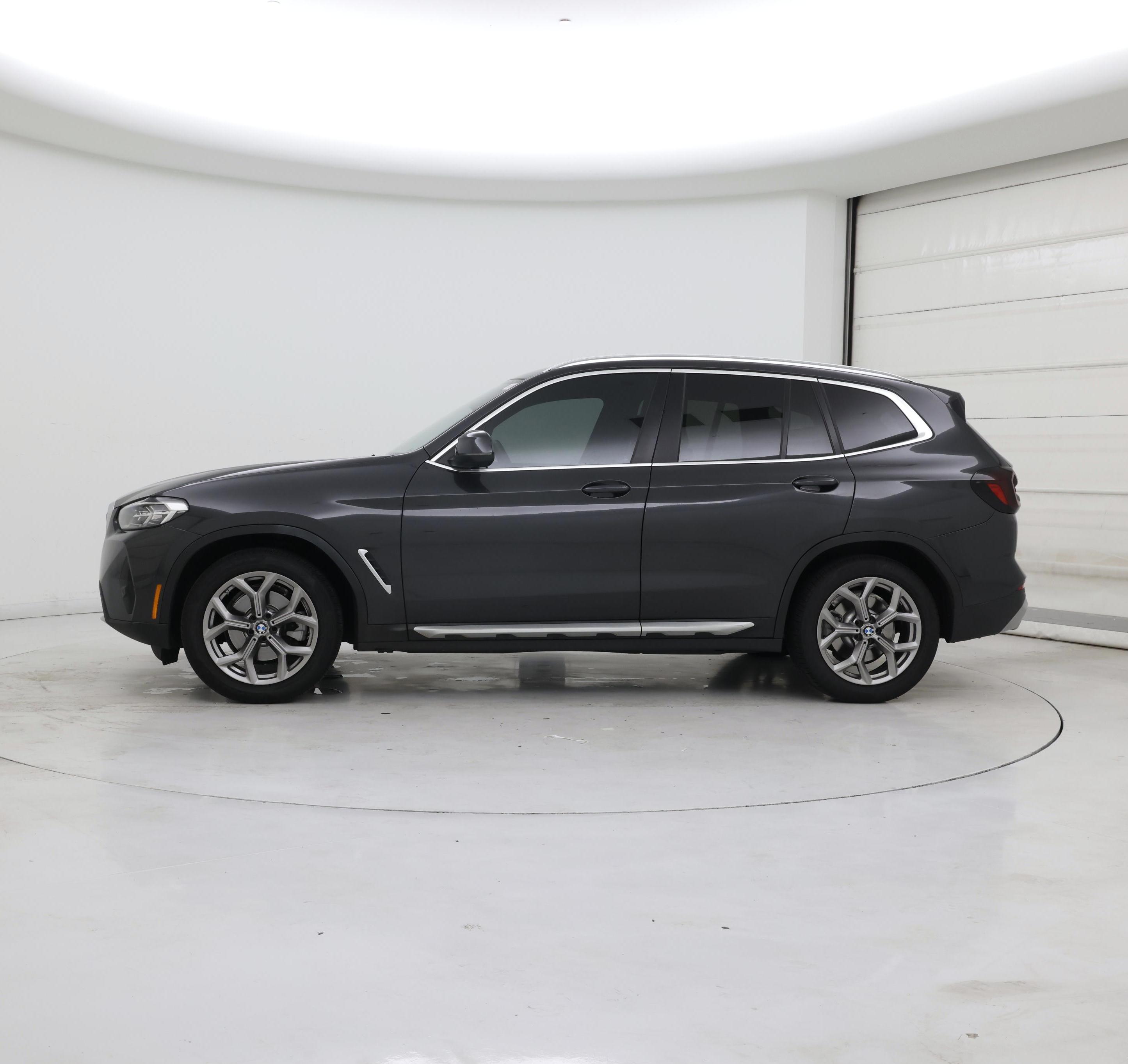 Thumbnail: 2022 BMW X3 - 3