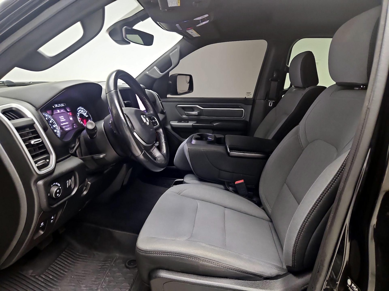 Power Seat(s) & Side Airbags
