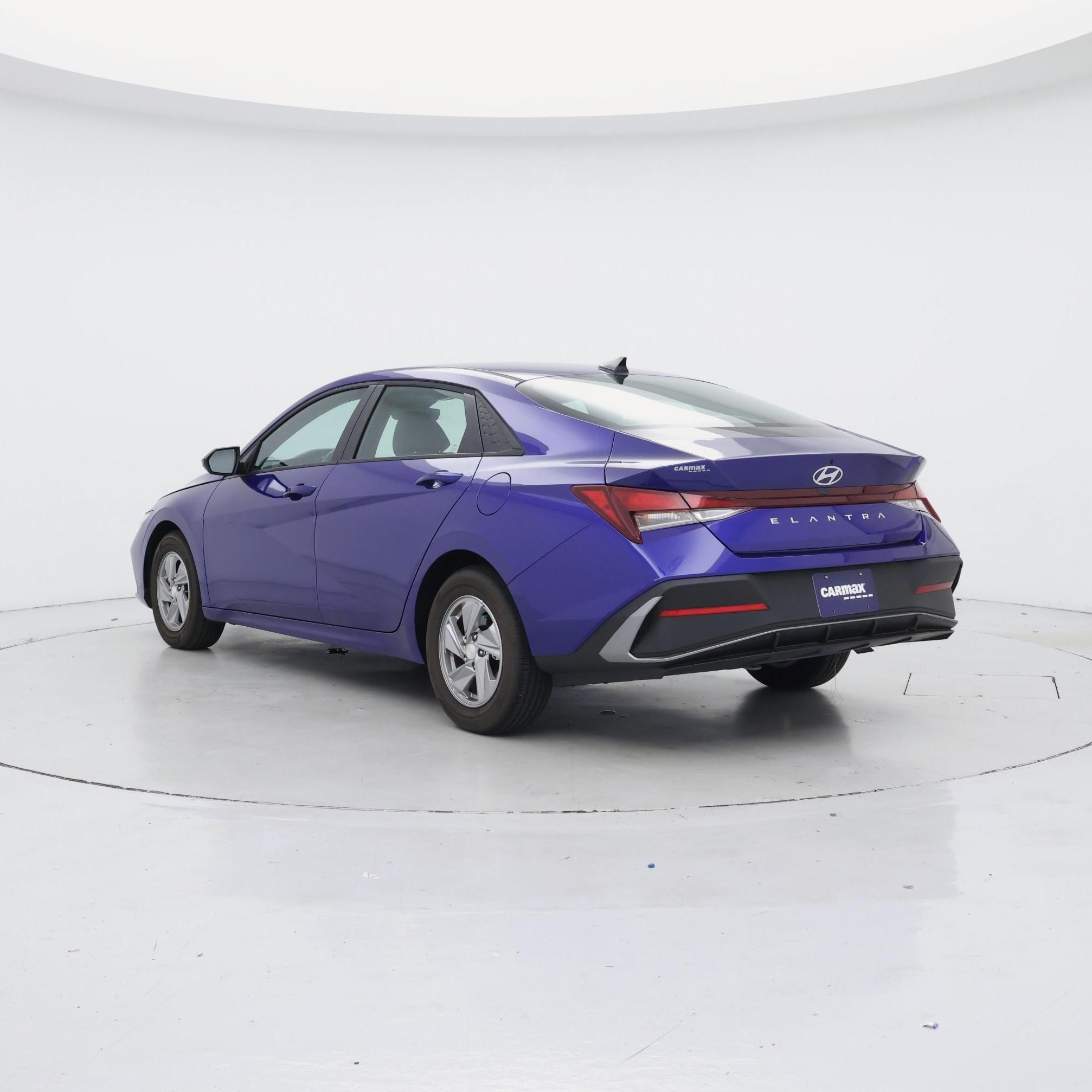 Thumbnail: 2025 Hyundai Elantra - 2