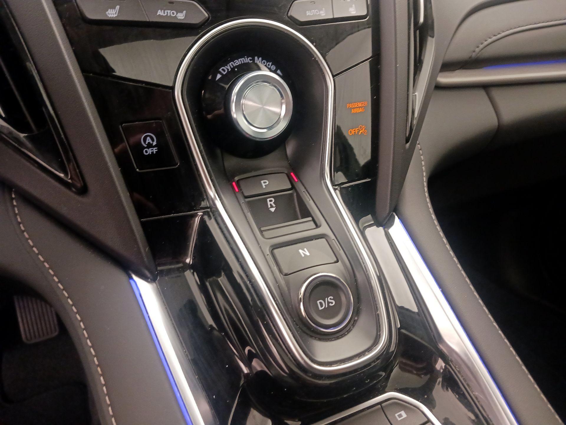 Thumbnail: 2022 Acura RDX - 18