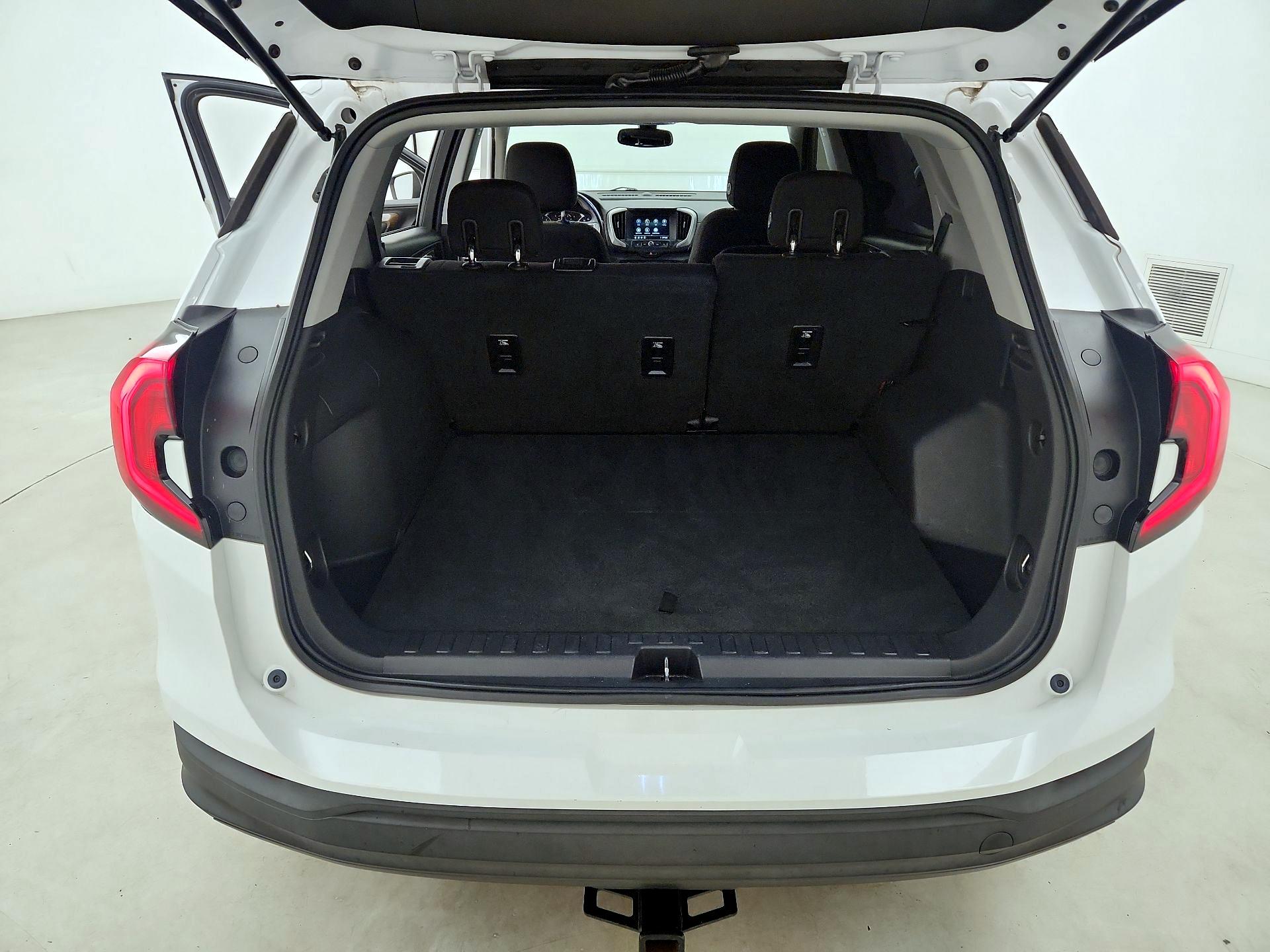 Thumbnail: 2019 GMC Terrain - 20