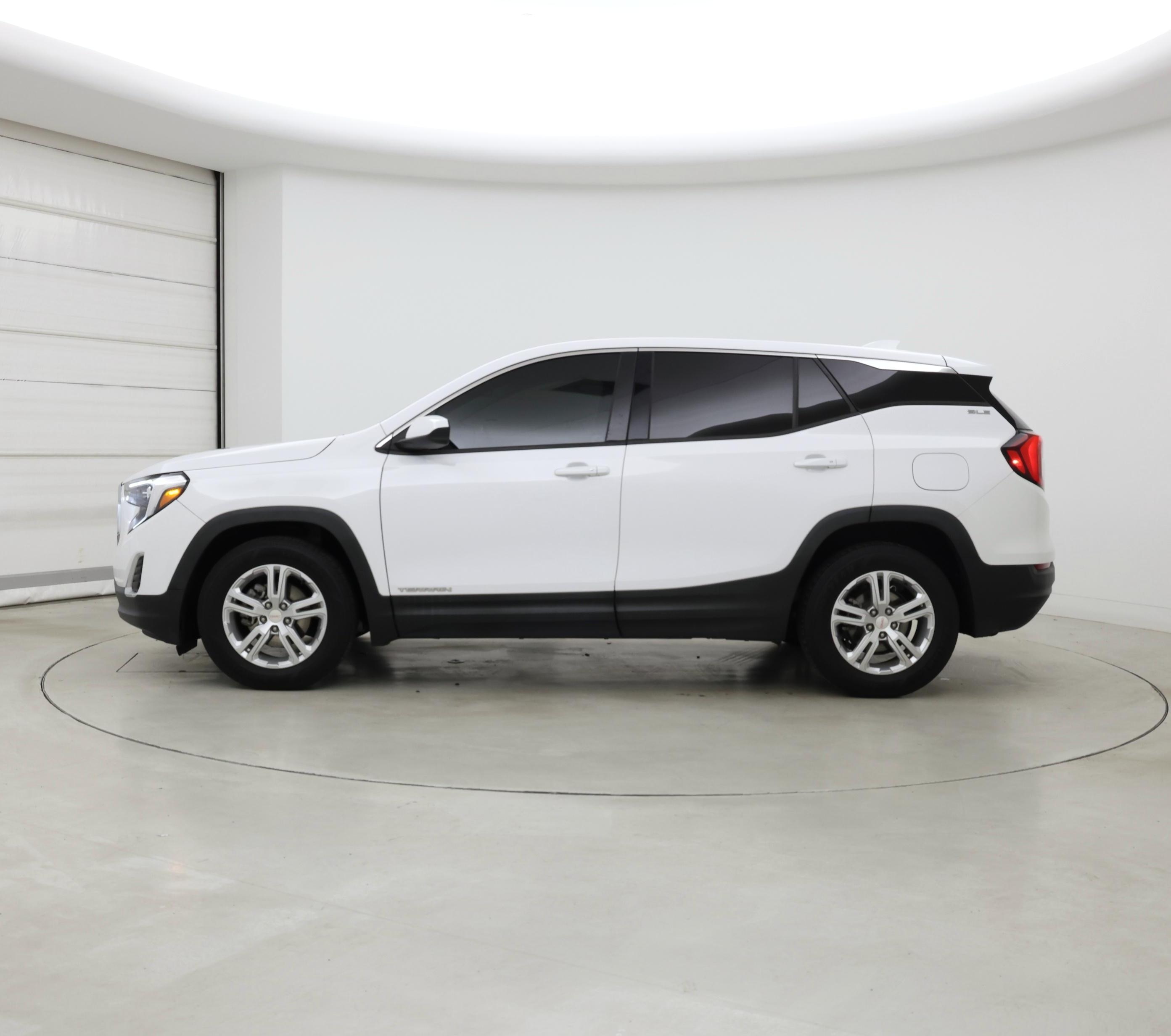 Thumbnail: 2019 GMC Terrain - 3