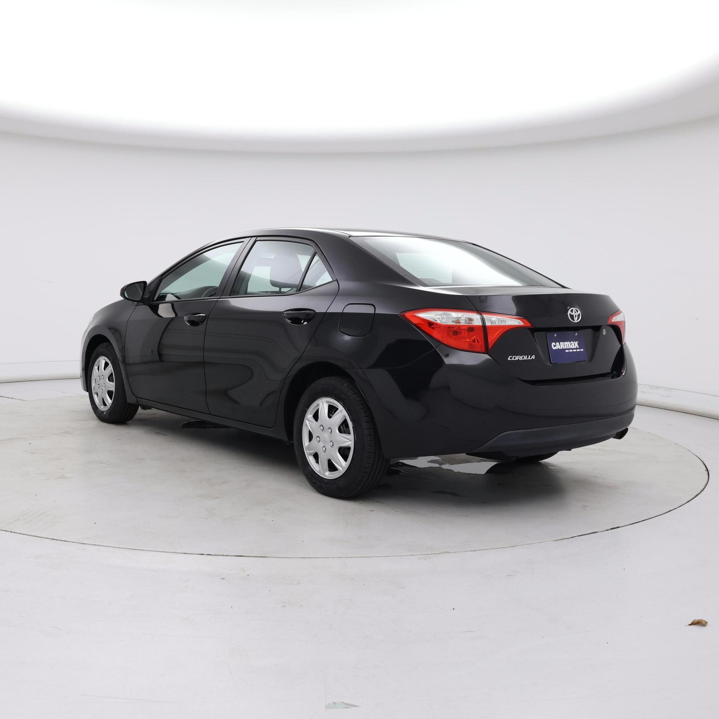 Thumbnail: 2015 Toyota Corolla - 2