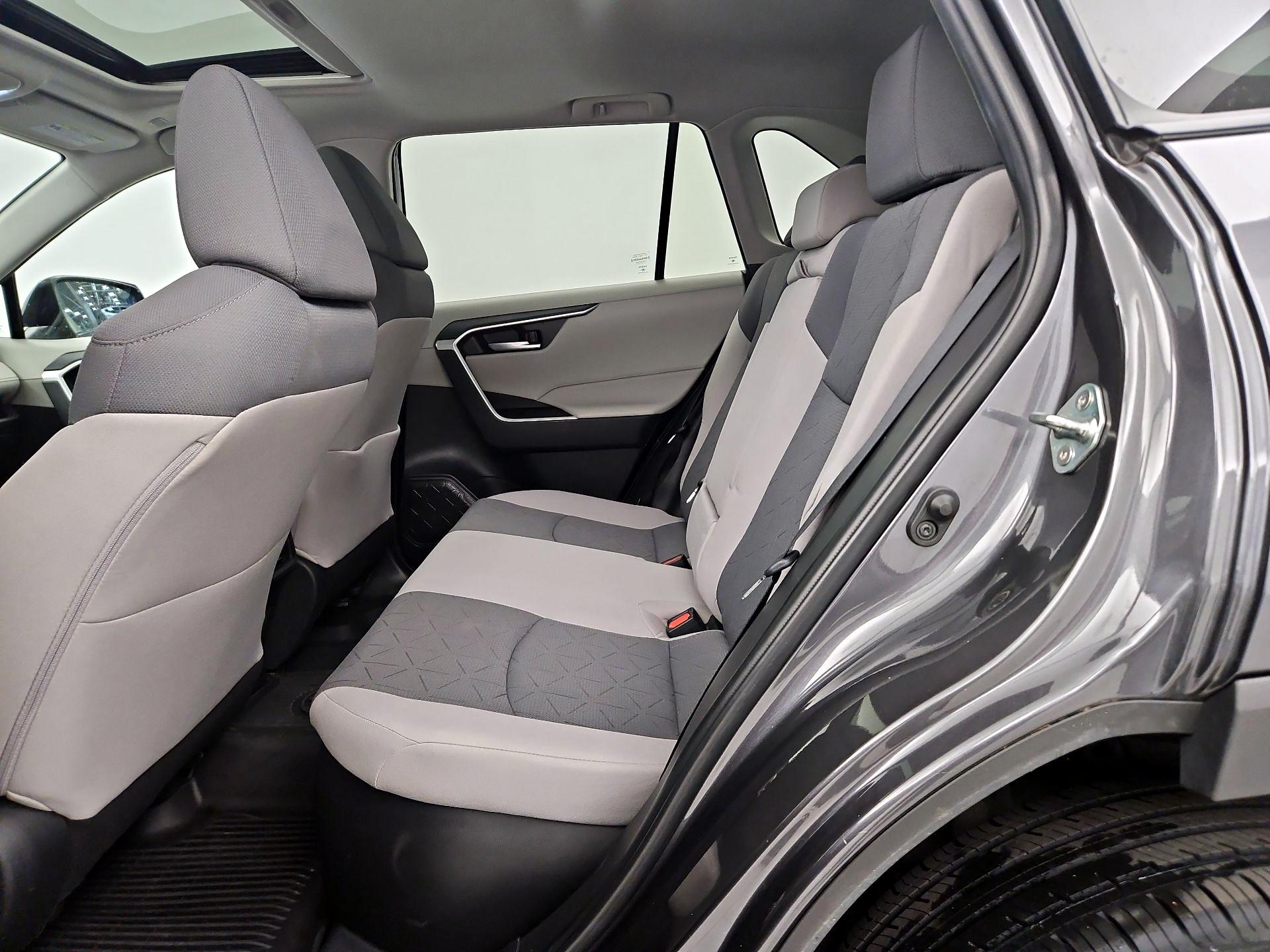 Thumbnail: 2024 Toyota RAV4 - 20