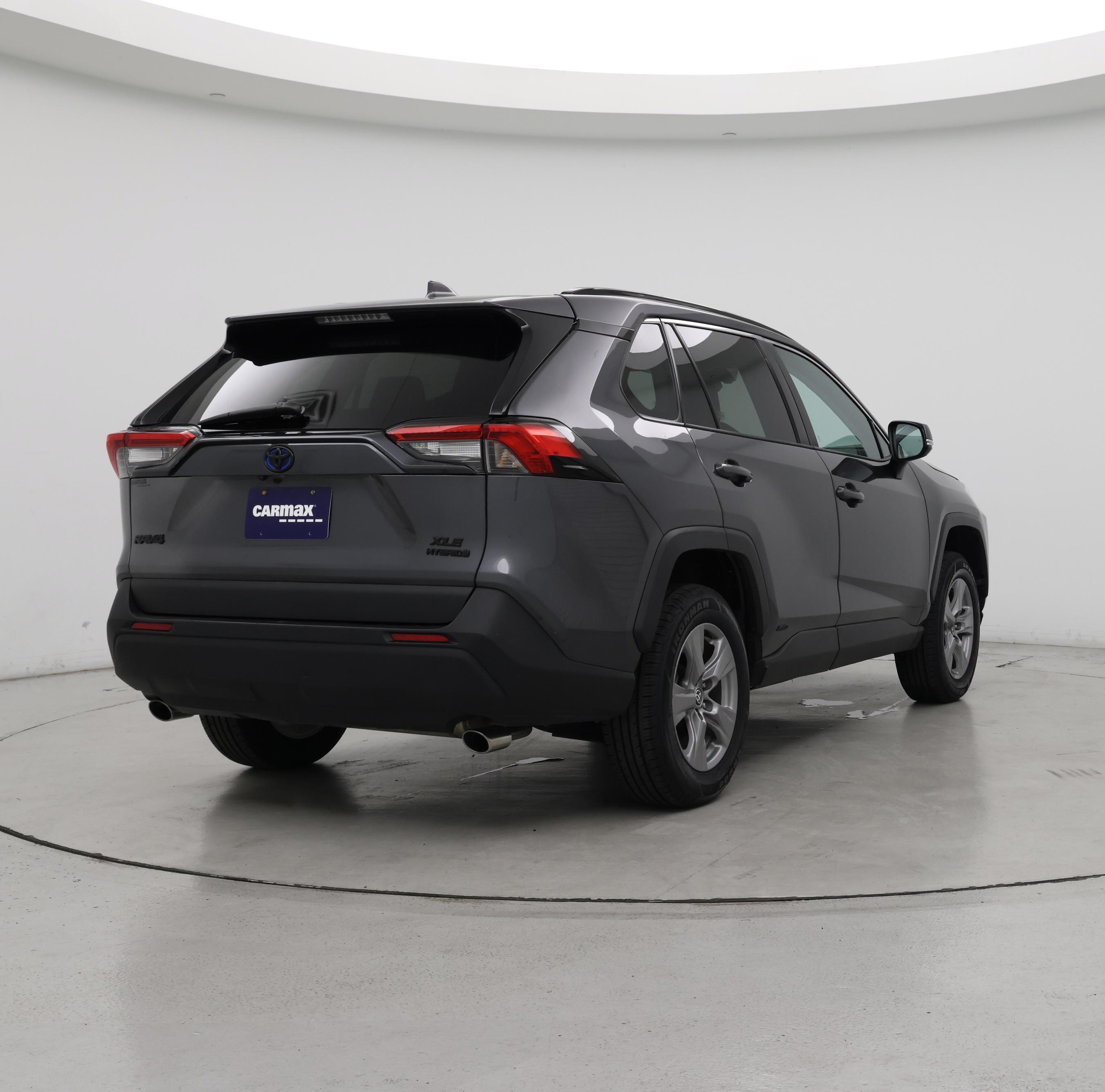 Thumbnail: 2024 Toyota RAV4 - 8