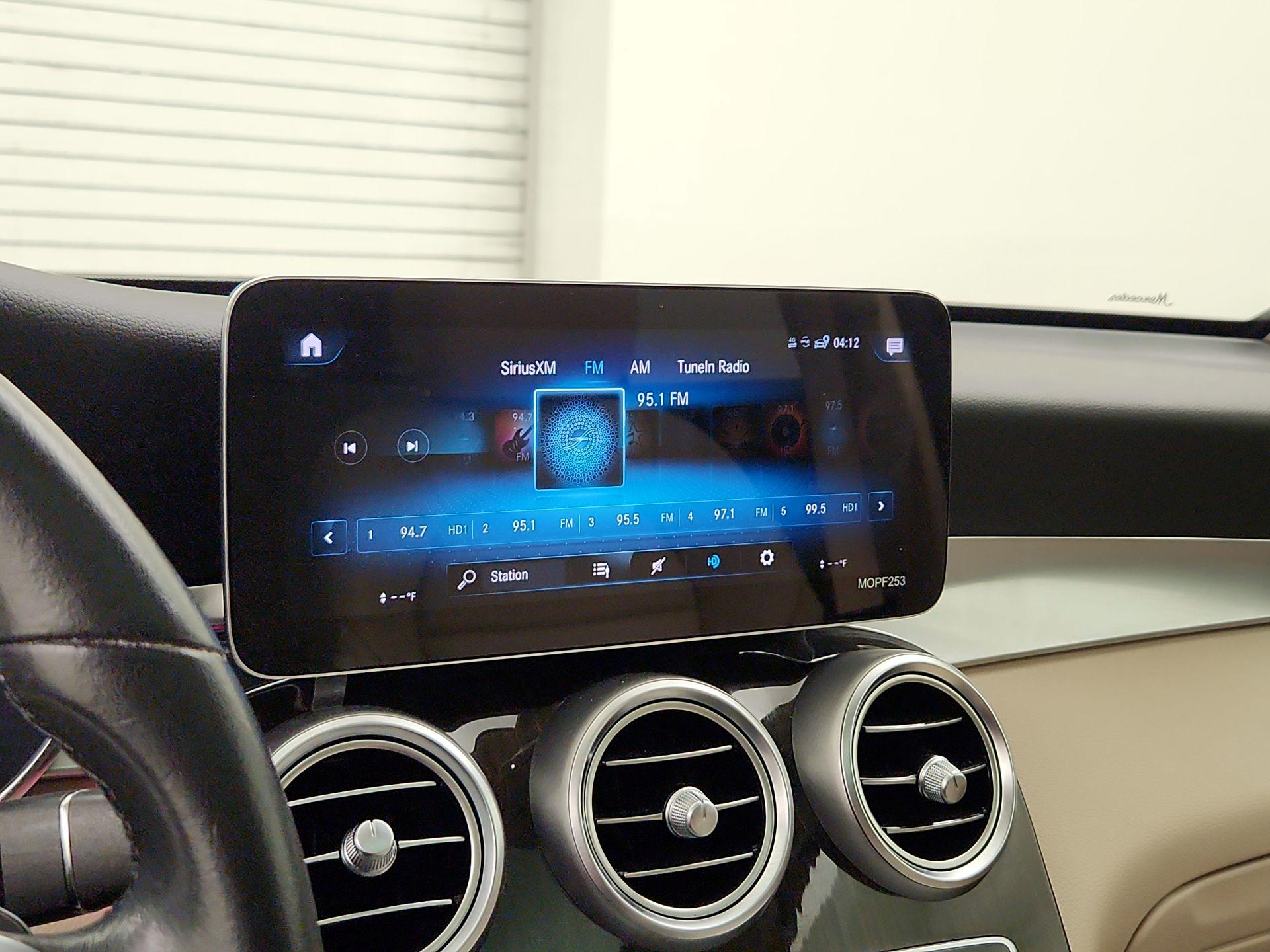 Thumbnail: 2020 Mercedes-Benz GLC - 15