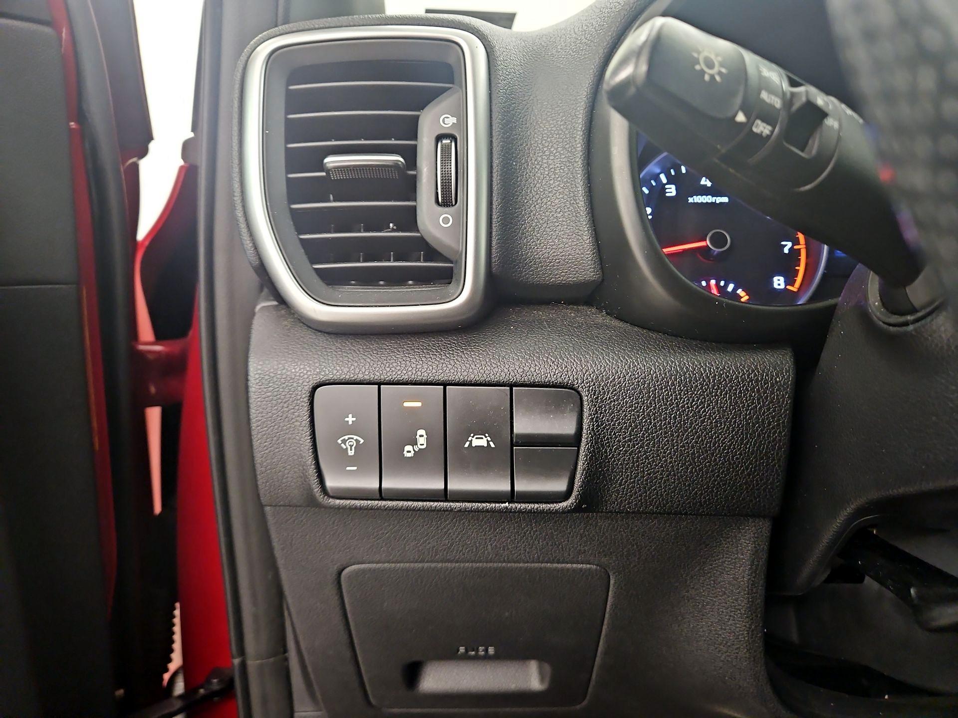 Thumbnail: 2021 Kia Sportage - 13