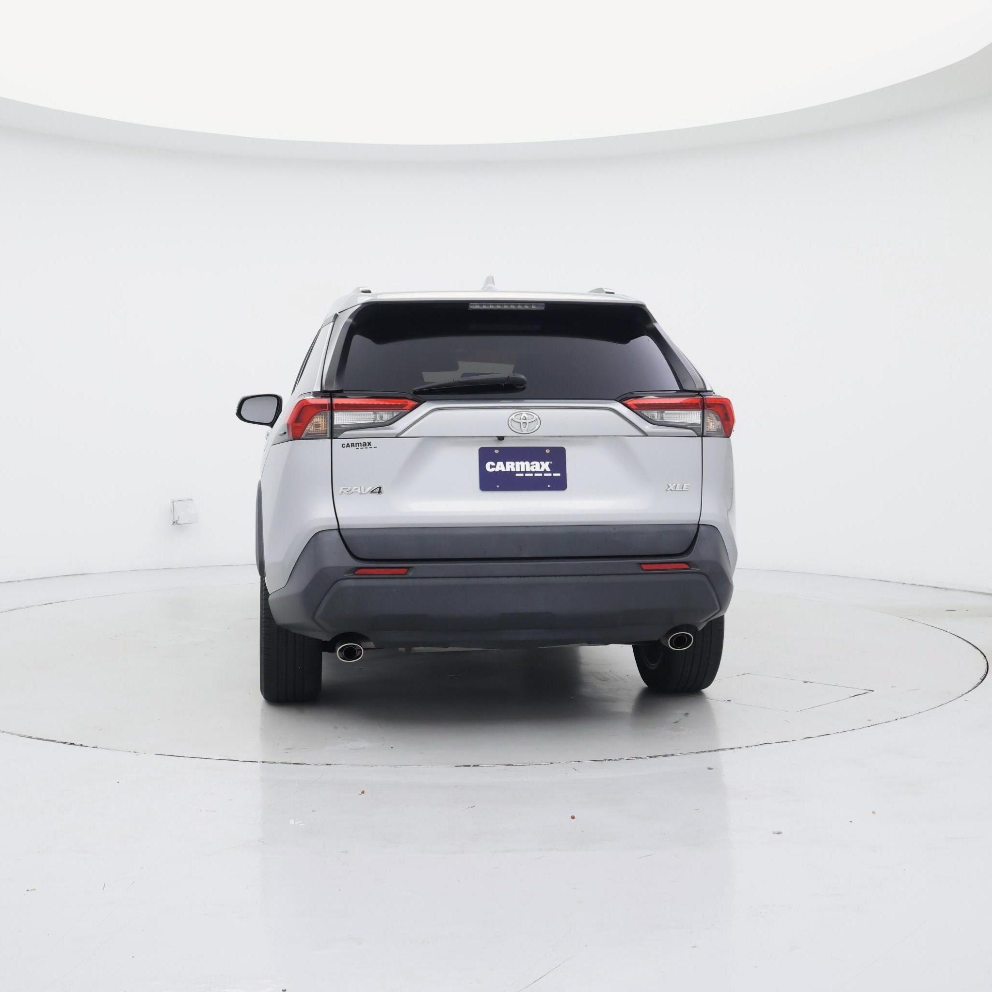 Thumbnail: 2022 Toyota RAV4 - 6