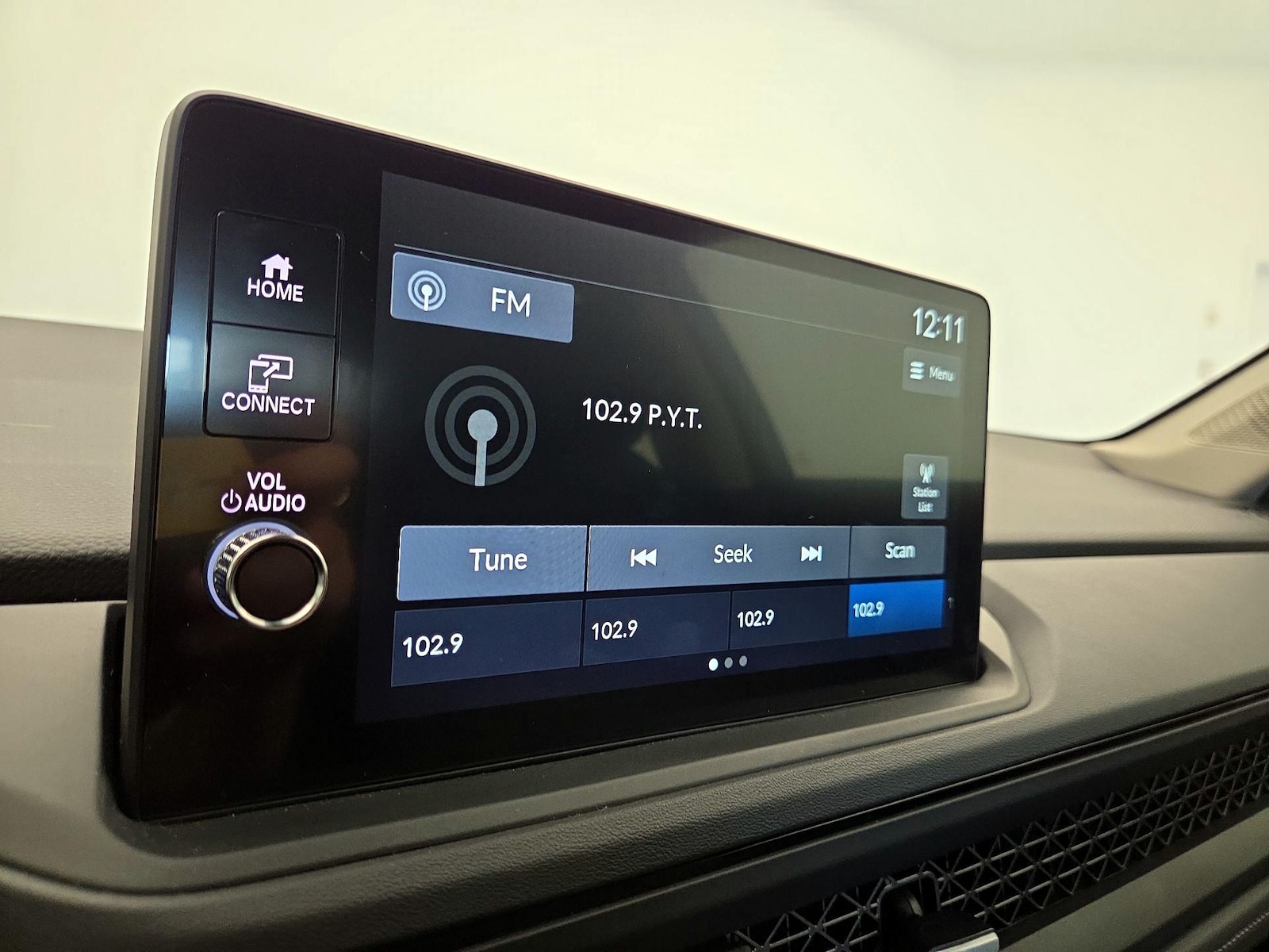 2026 Honda Accord SE - Photo 15