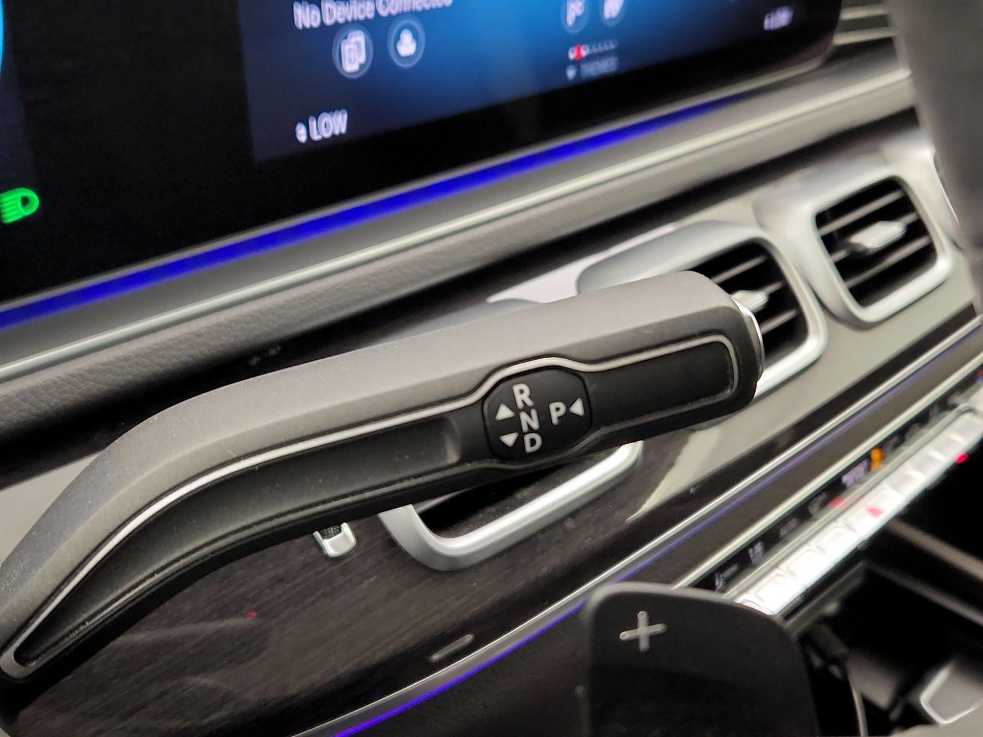 Thumbnail: 2020 Mercedes-Benz GLE - 17