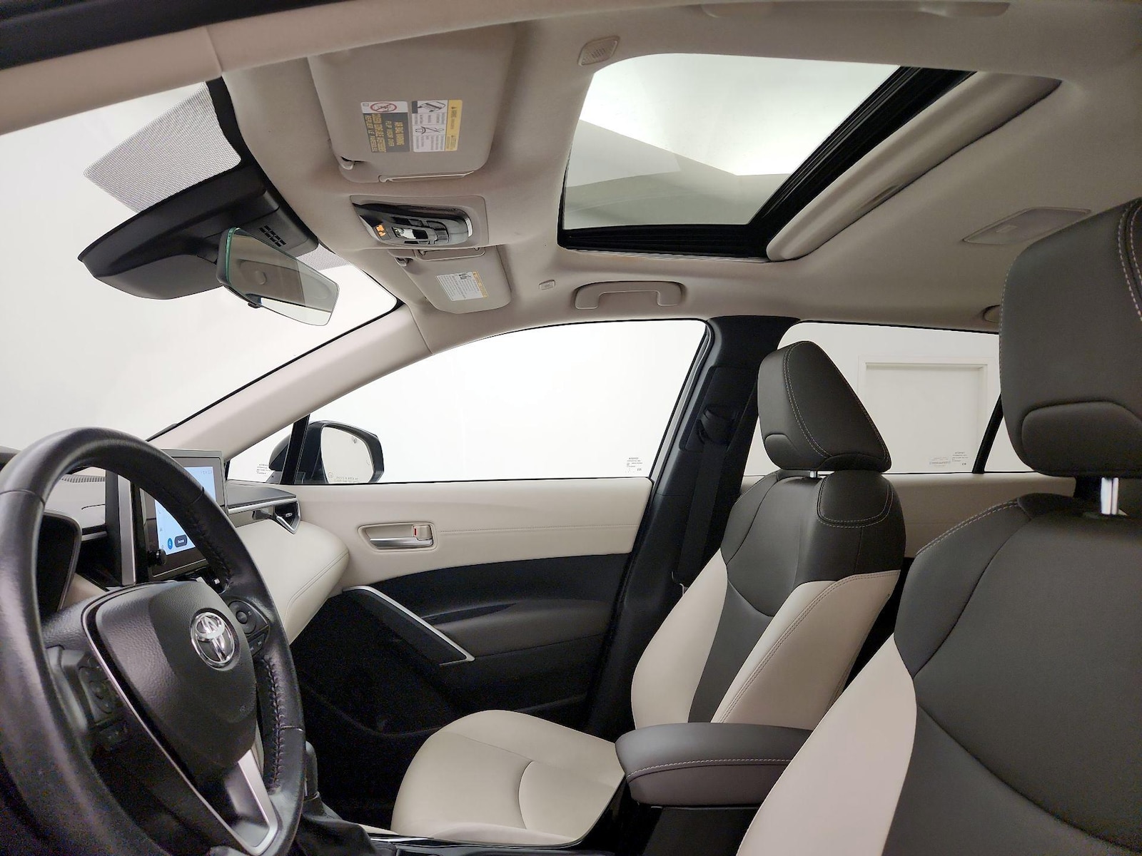 Sunroof(s) & Overhead Airbags