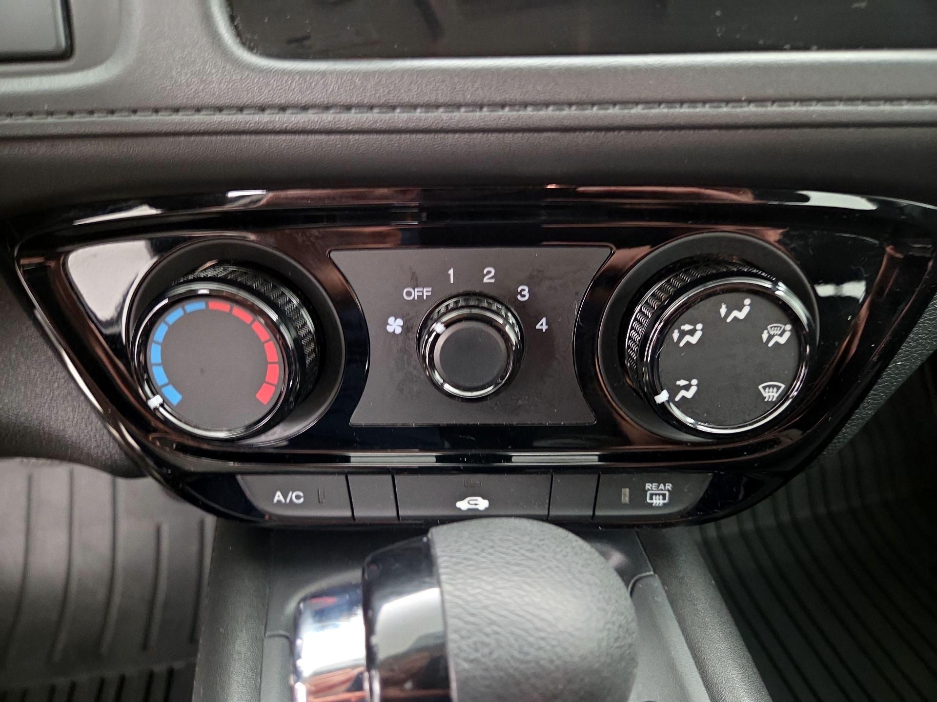 Thumbnail: 2021 Honda HR-V - 16