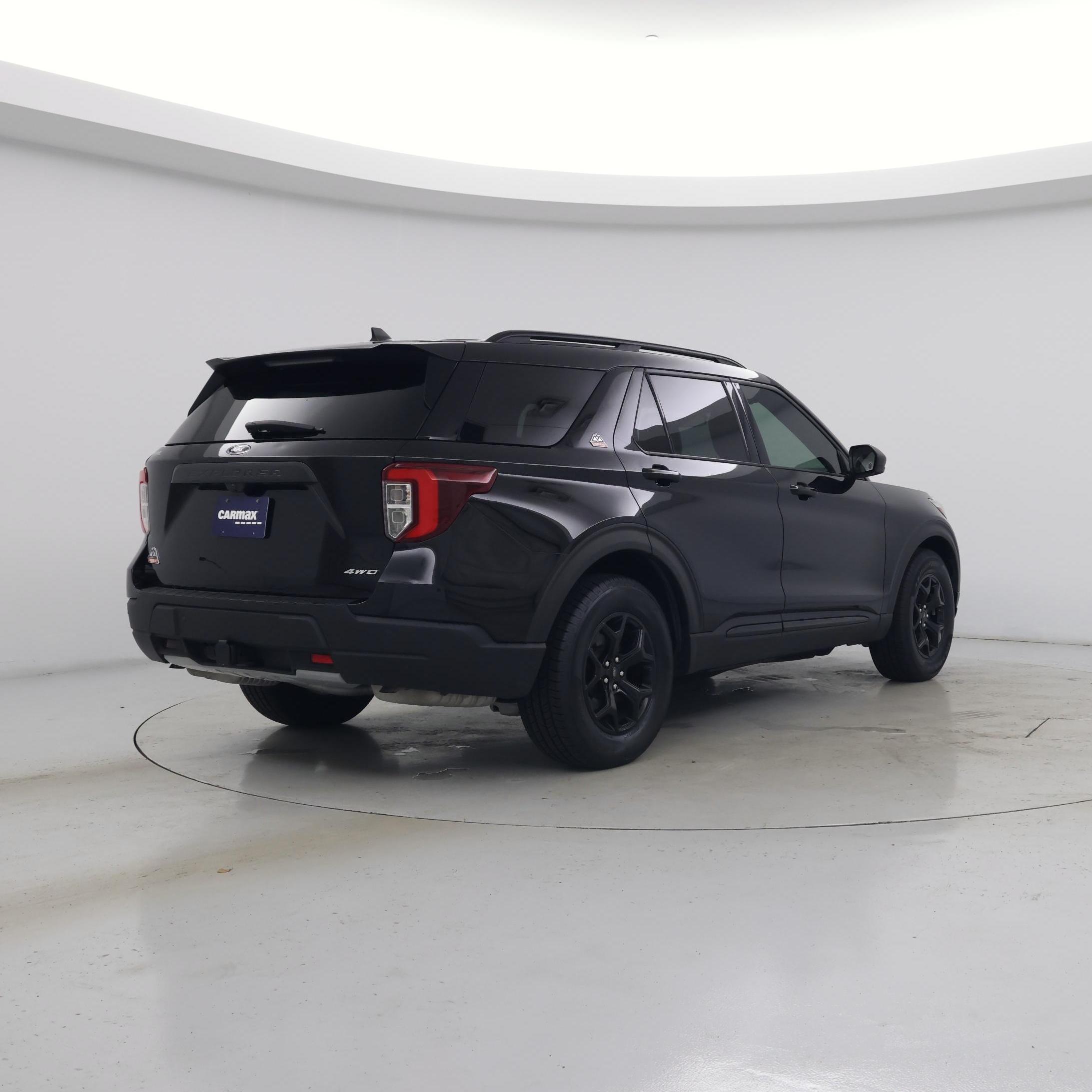 Thumbnail: 2023 Ford Explorer - 8
