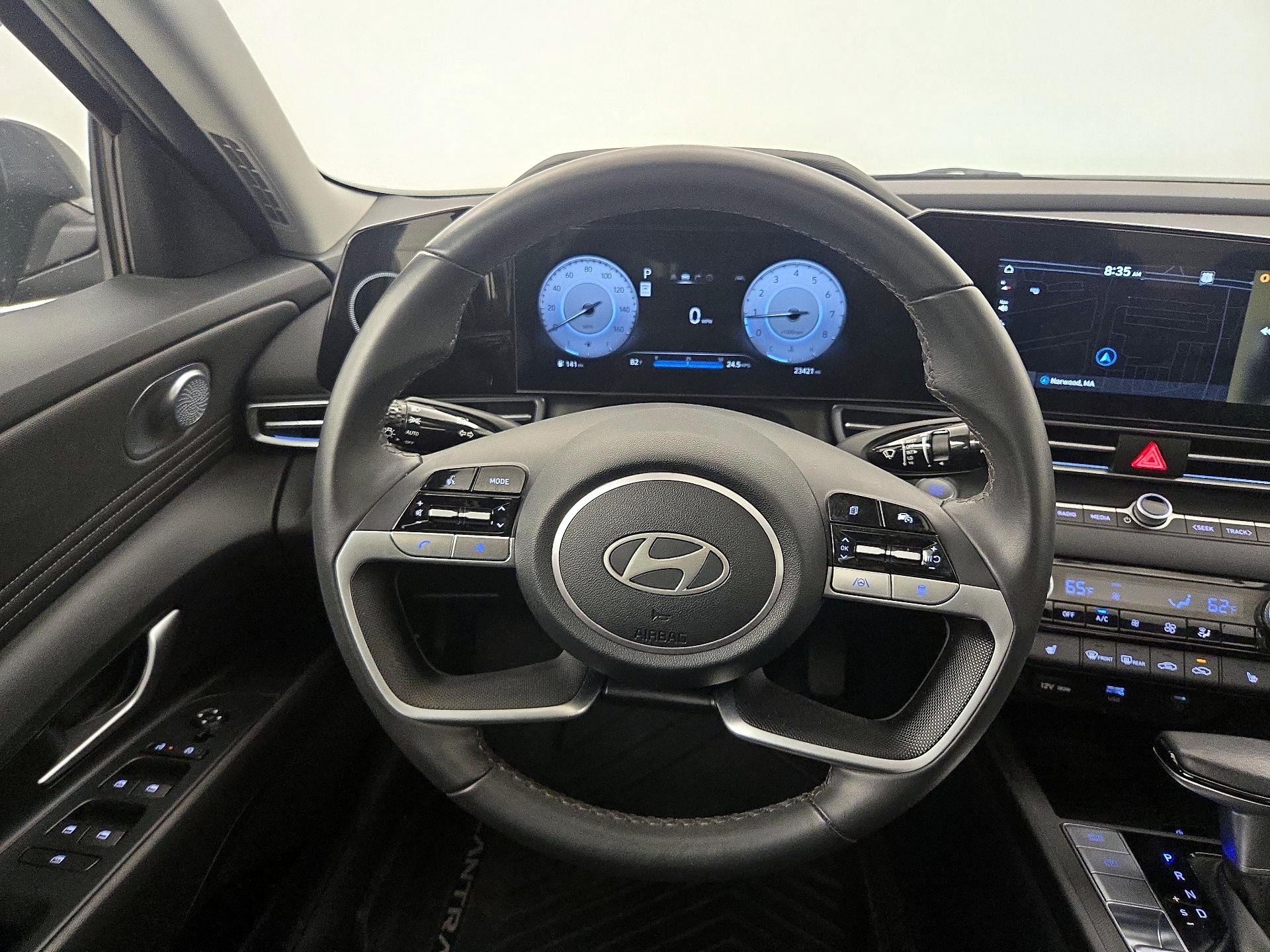 Thumbnail: 2024 Hyundai Elantra - 10