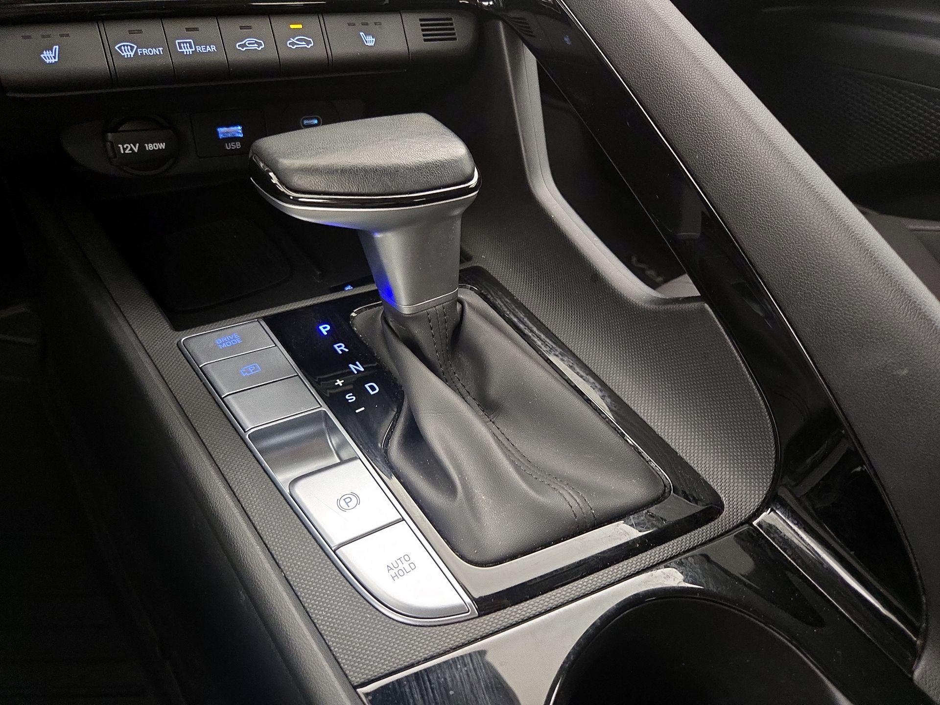 Thumbnail: 2024 Hyundai Elantra - 18
